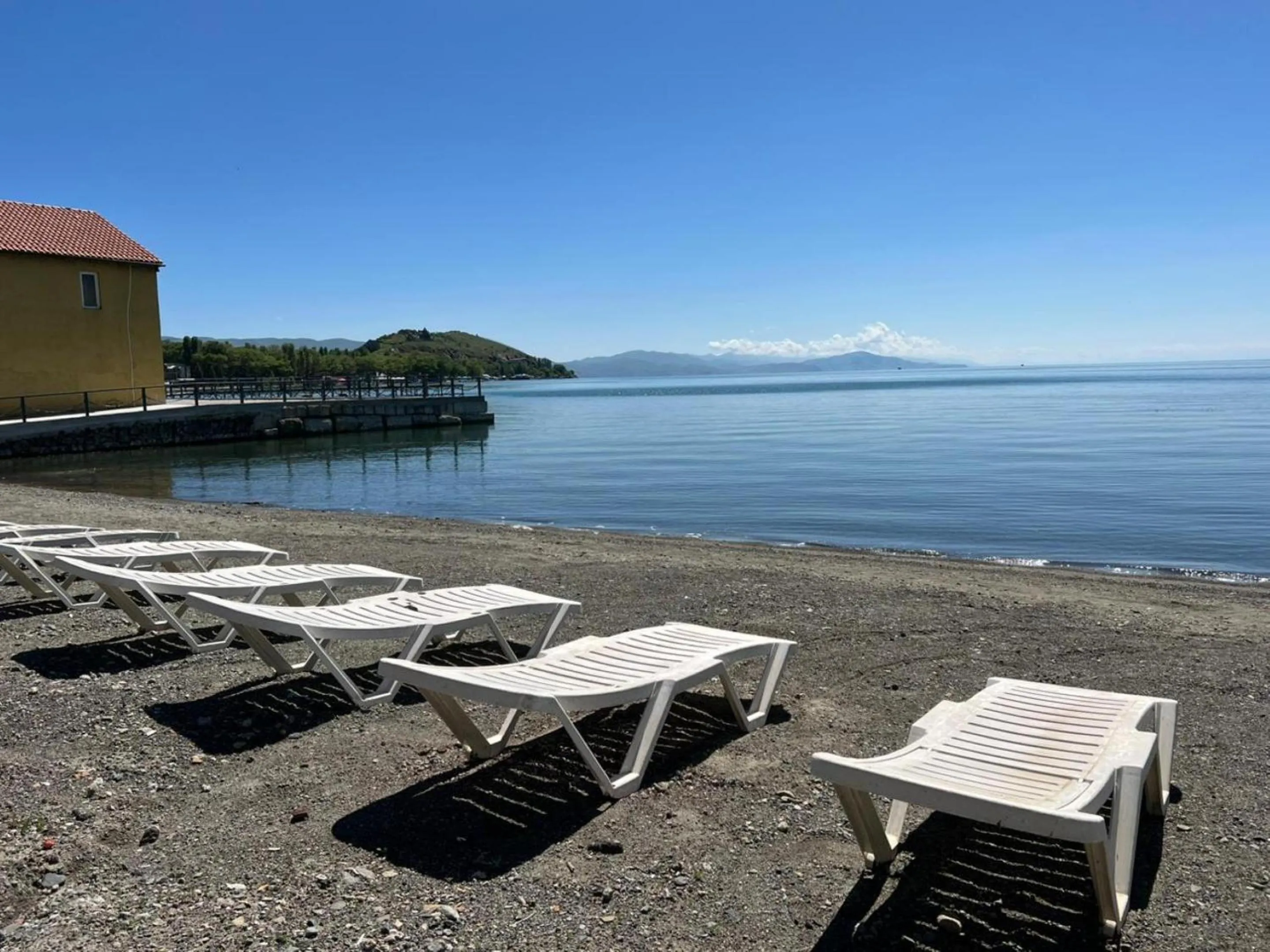 Beach in Best Western Bohemian Resort
