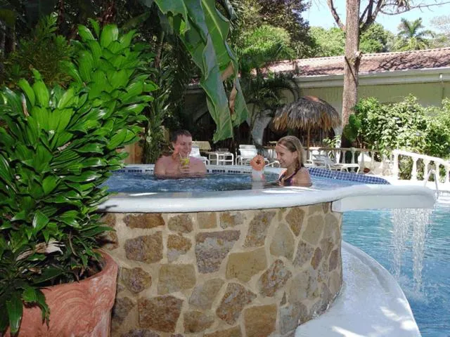 People in Hotel Villa Romantica