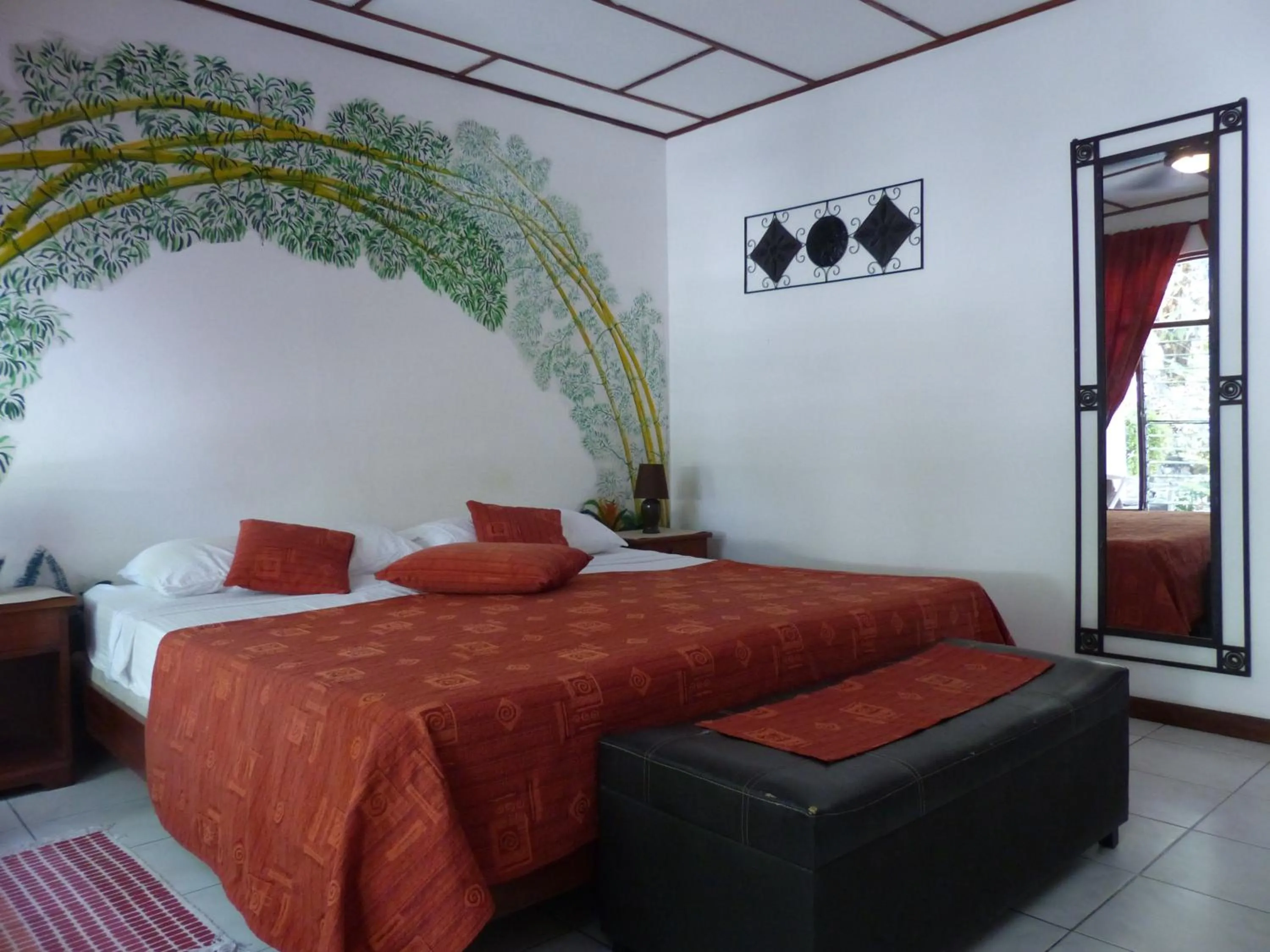 Photo of the whole room, Bed in Hotel Villa Romantica