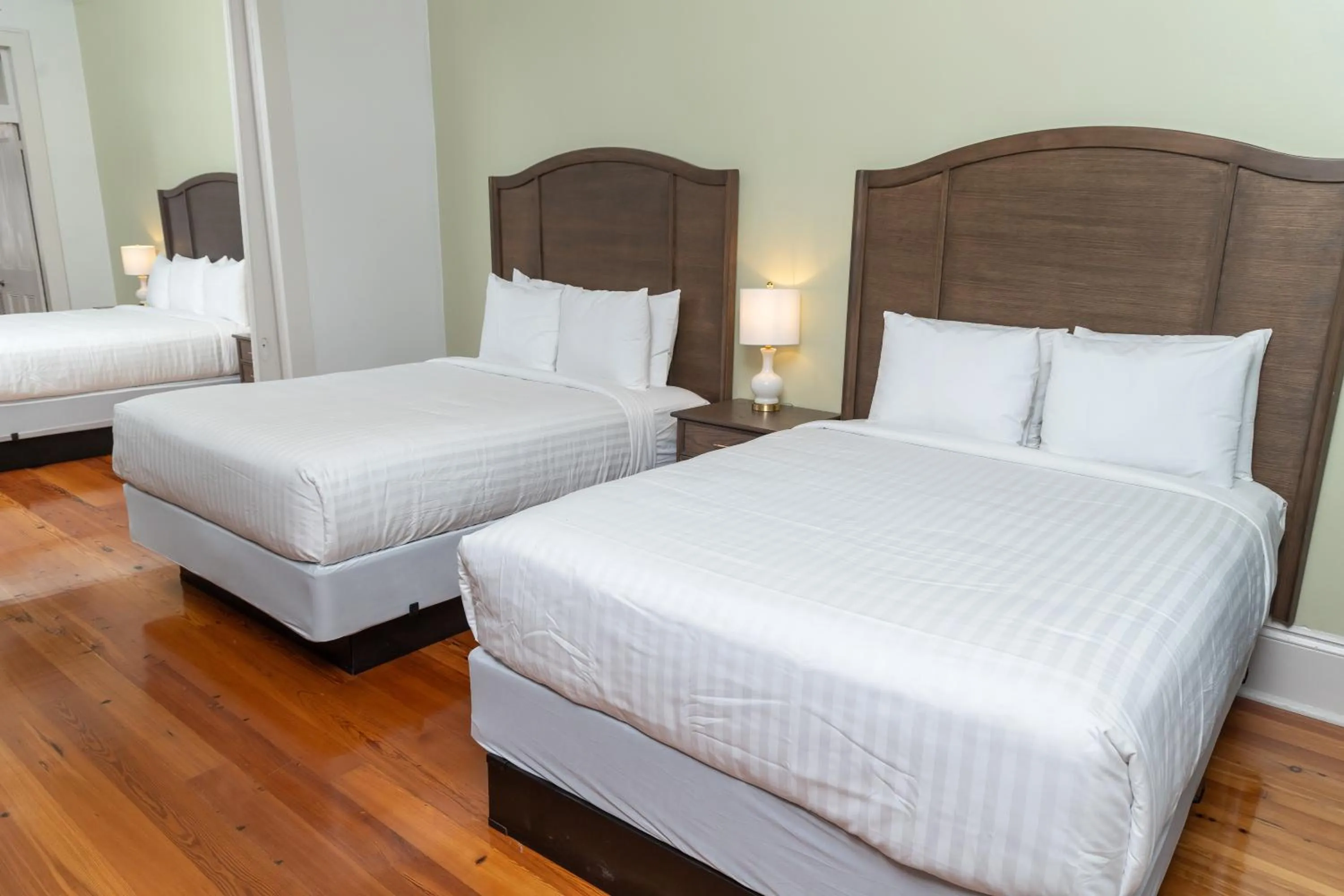 Bedroom, Bed in Lamothe House Hotel a French Quarter Guest Houses Property