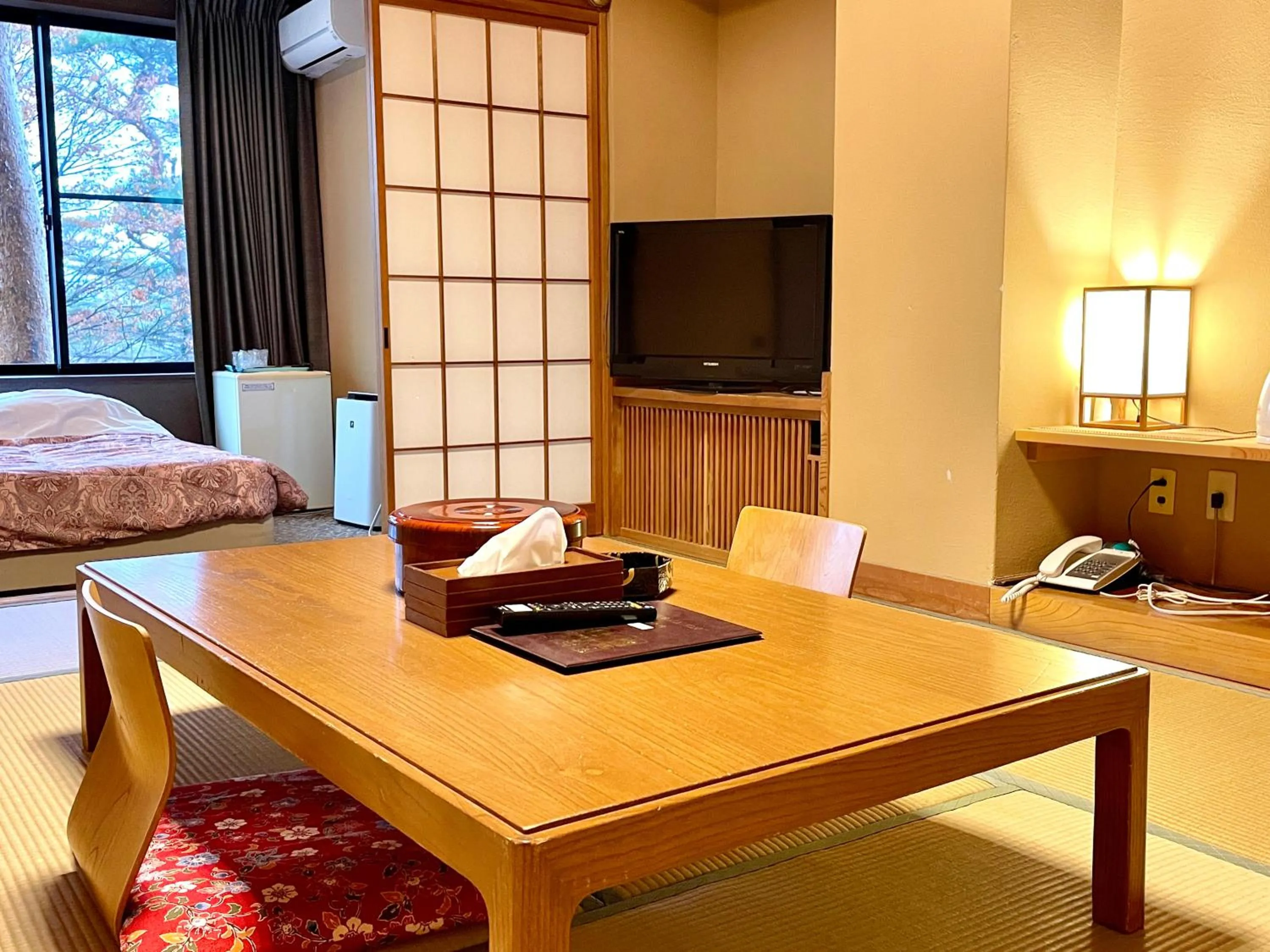 Photo of the whole room, Bed in Wakaki Ryokan - Nasu Yumoto Onsen