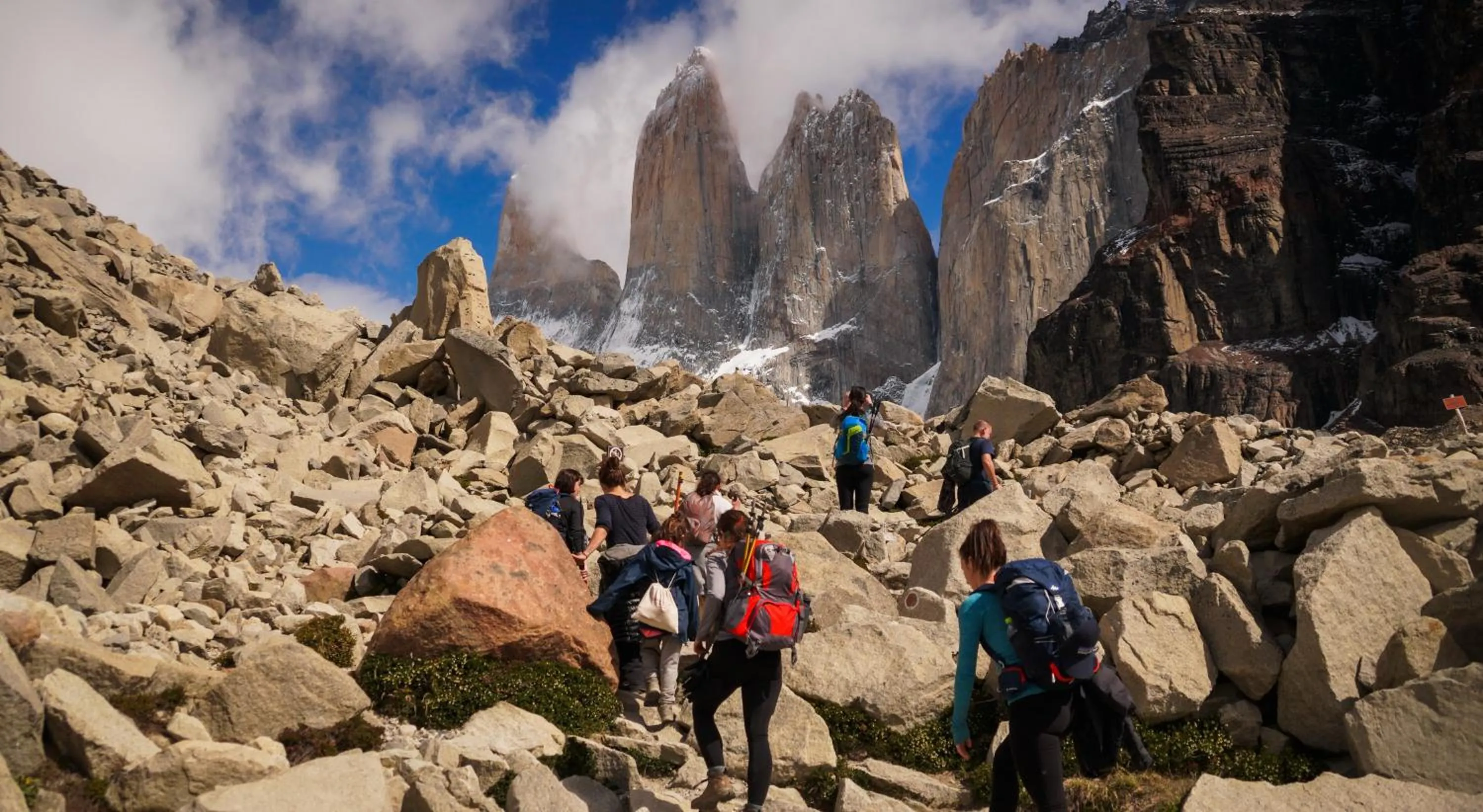 Hiking in Río Serrano Hotel + Spa
