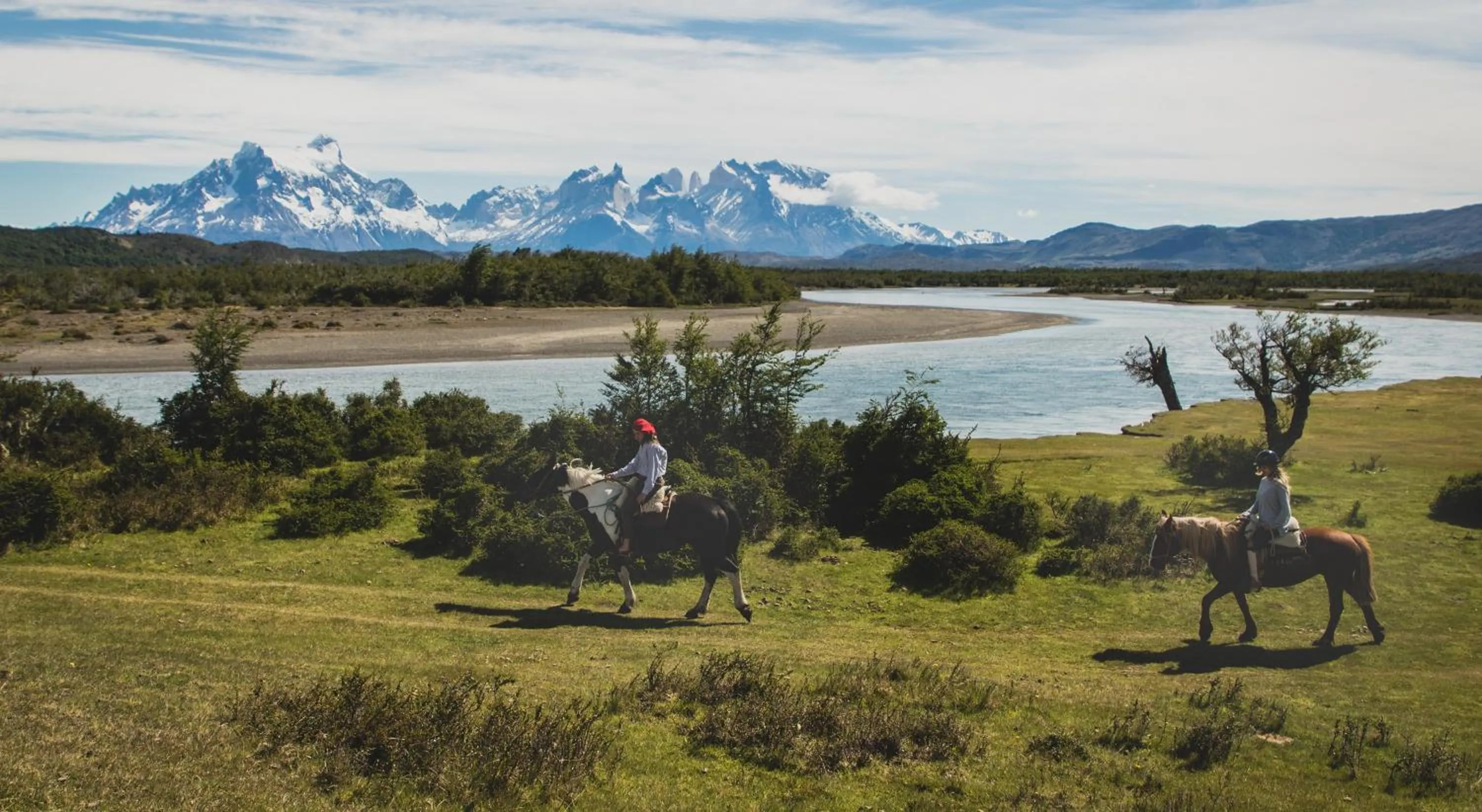 Activities in Río Serrano Hotel + Spa