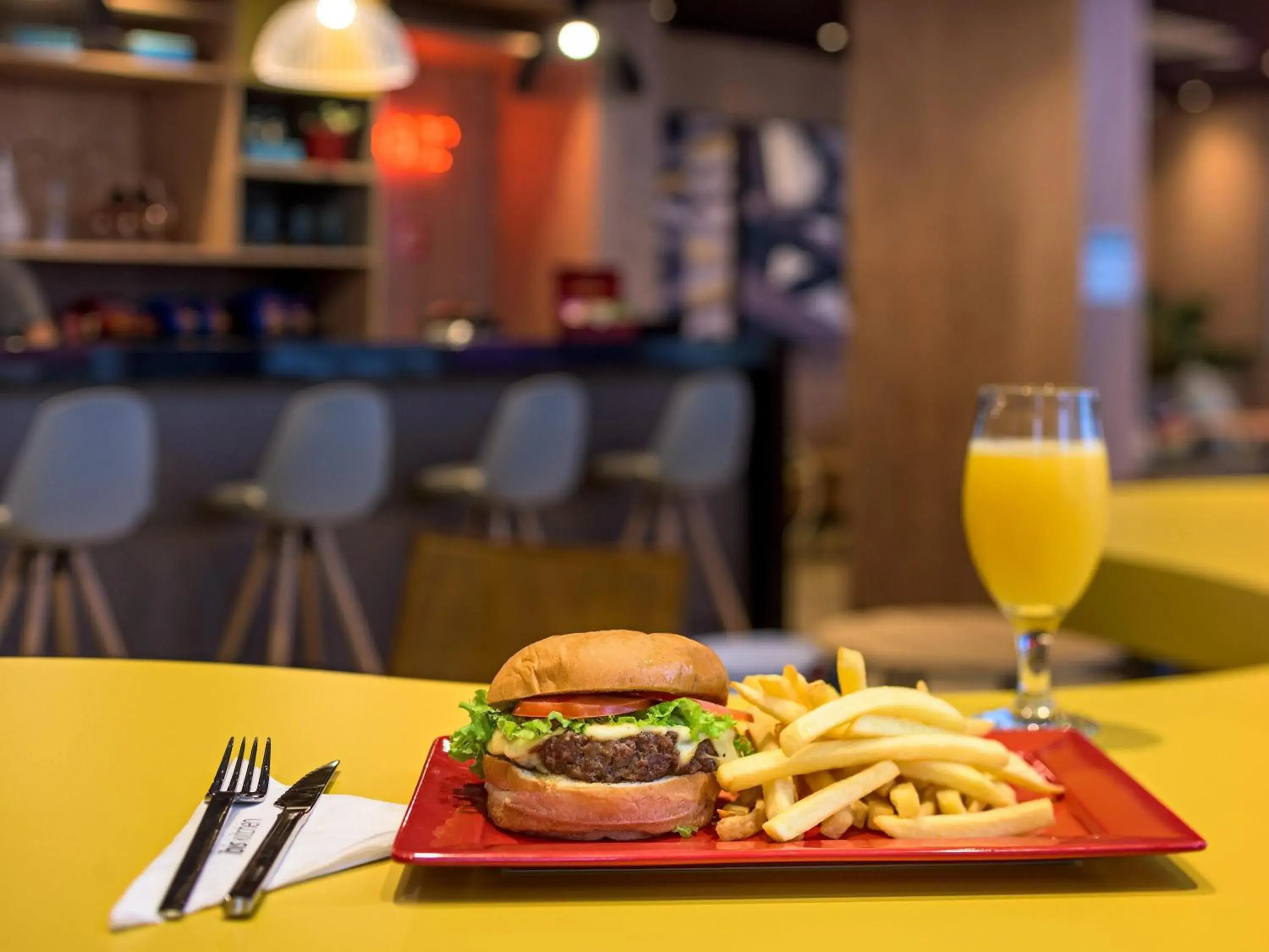 Restaurant/places to eat in ibis Sao Paulo Tatuape Restaurant/places to eat in ibis Sao Paulo Tatuape