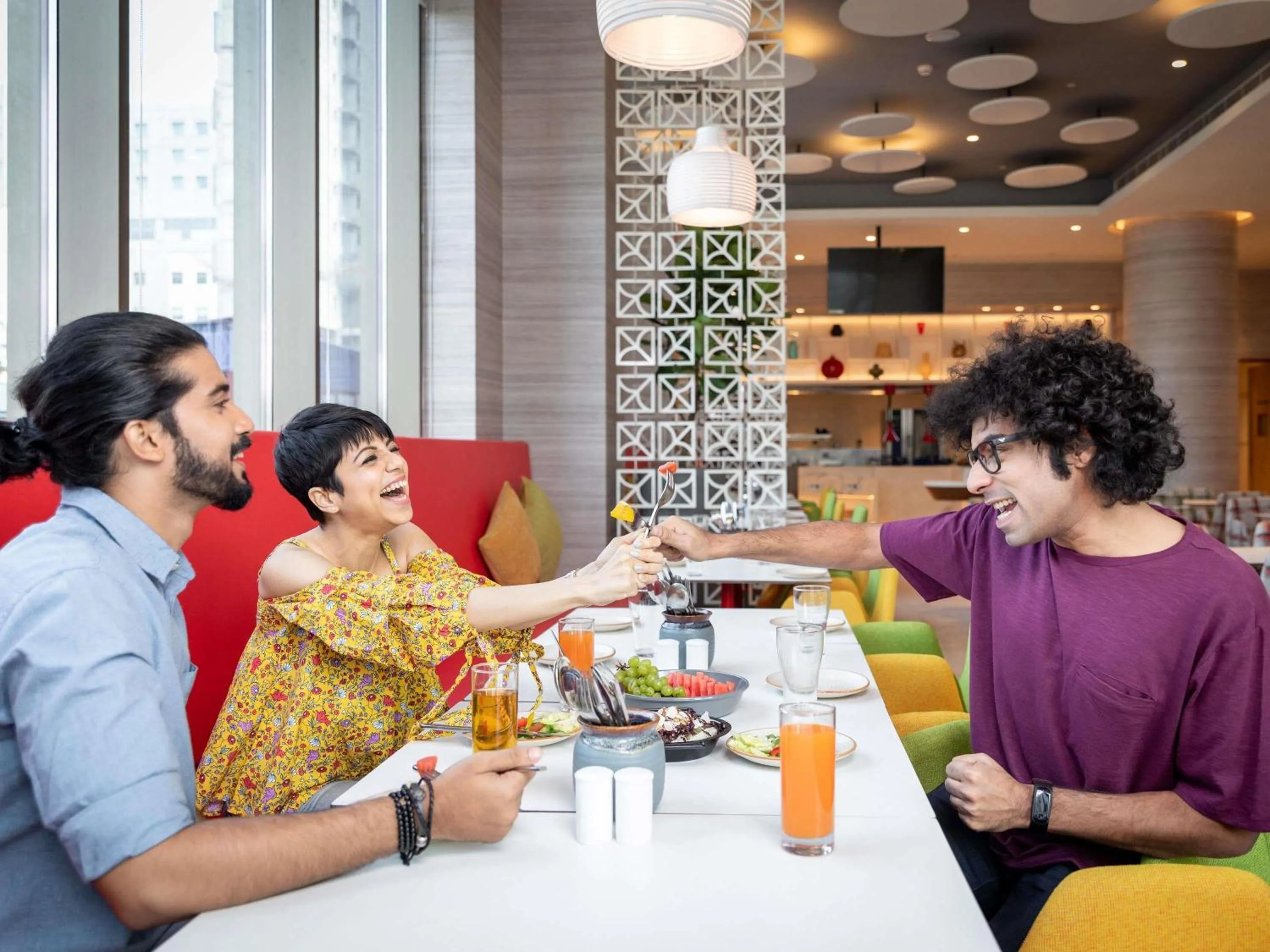 Restaurant/places to eat in ibis Kolkata Rajarhat - An Accor Brand