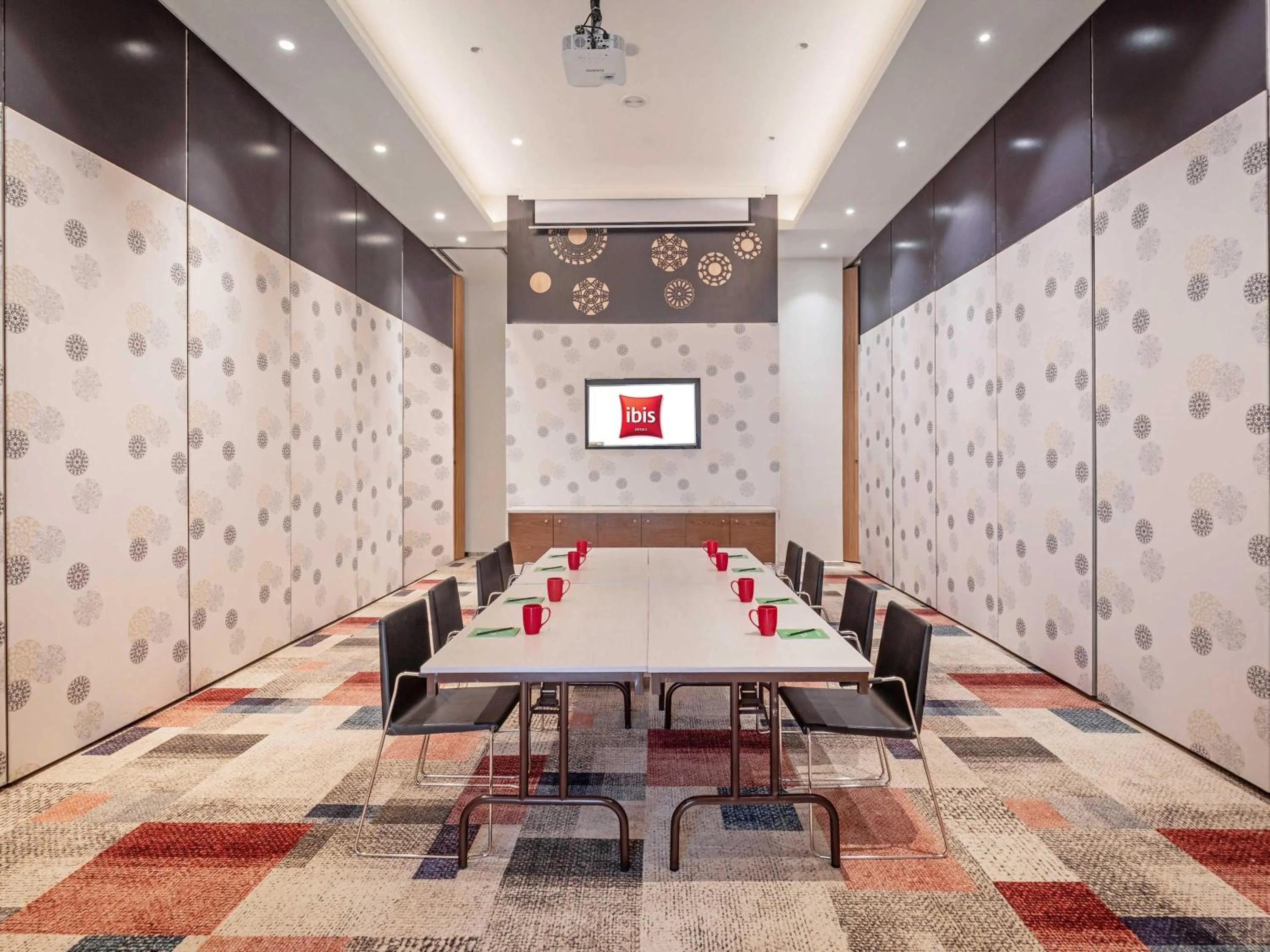 Meeting/conference room in ibis Kolkata Rajarhat - An Accor Brand