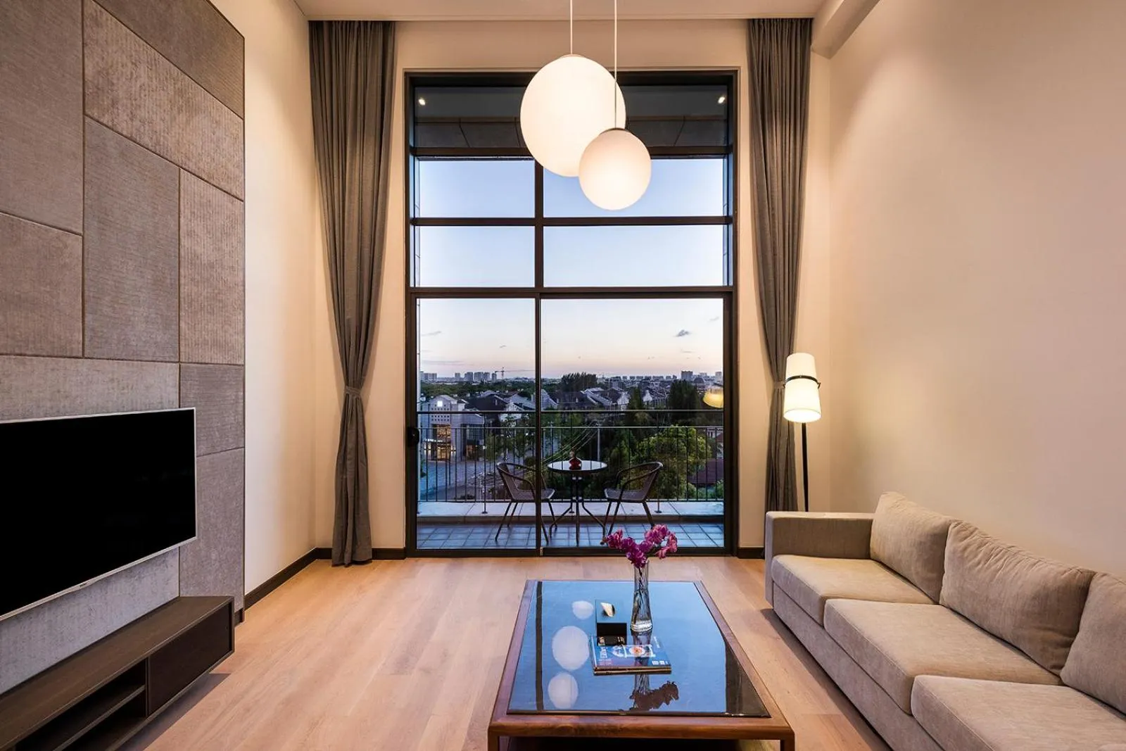 Living room in Novotel Suites Shanghai Hongqiao