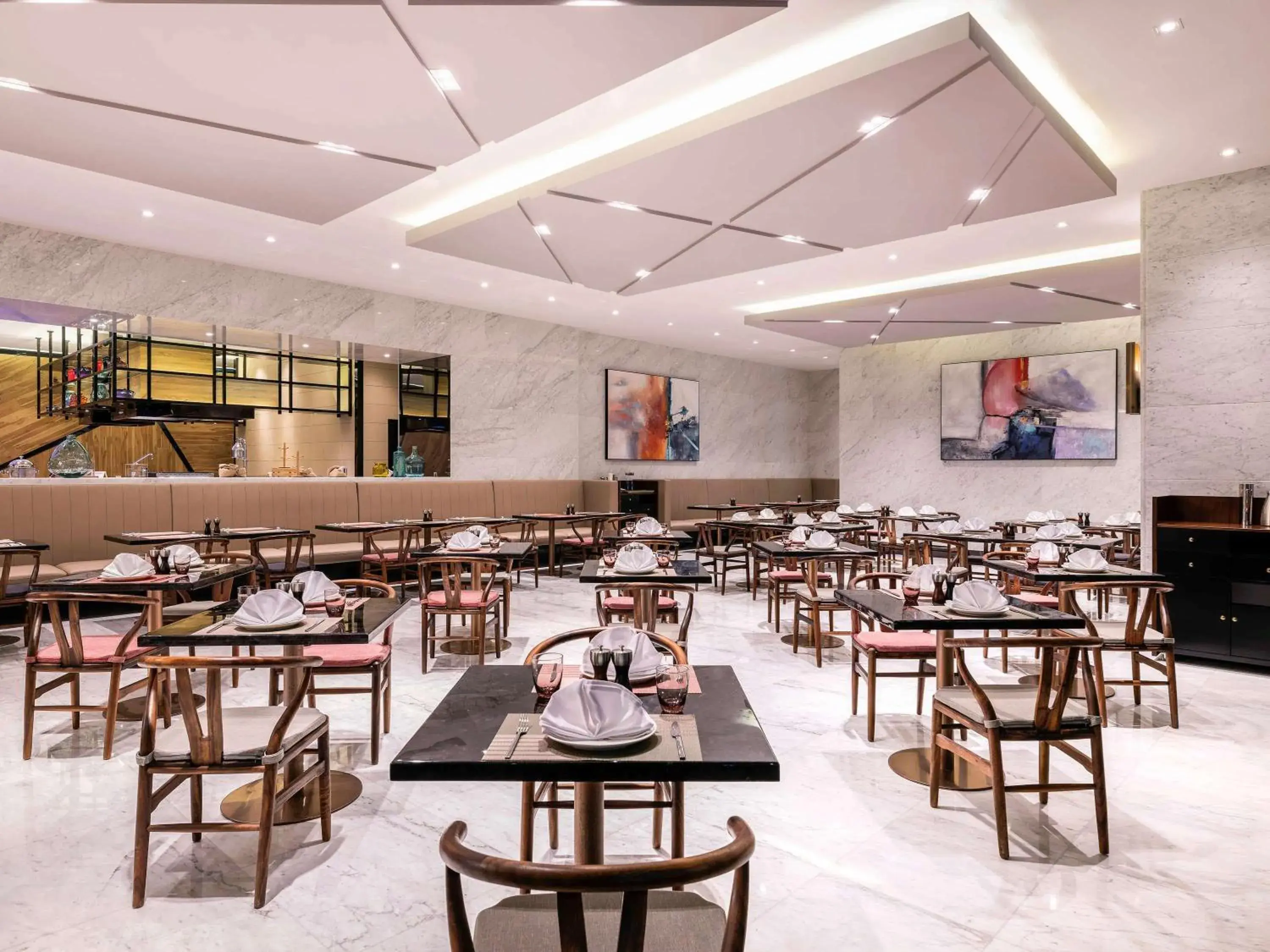 Restaurant/places to eat in Novotel Suites Shanghai Hongqiao Restaurant/places to eat in Novotel Suites Shanghai Hongqiao