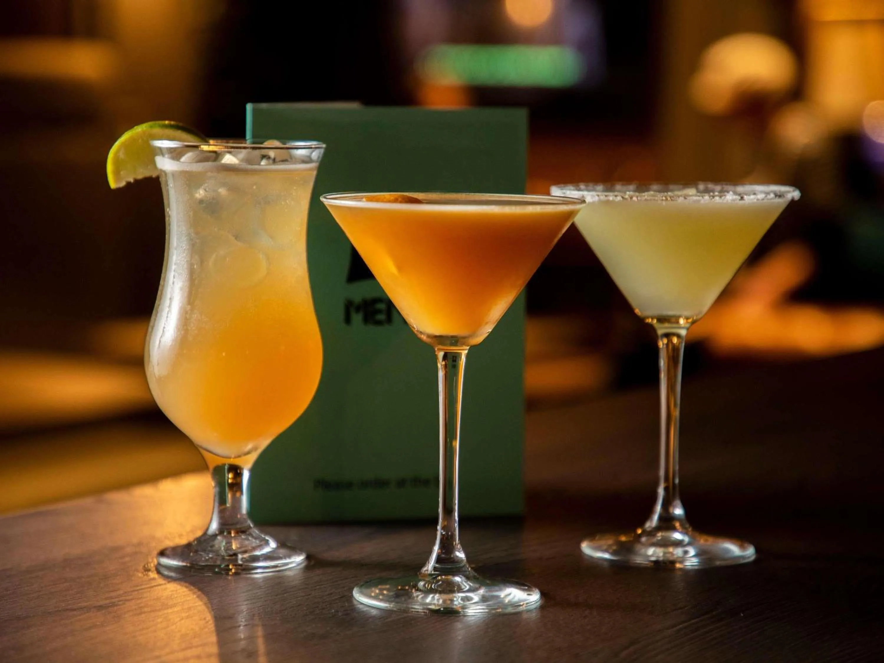 Lounge or bar in ibis Styles Glasgow Central