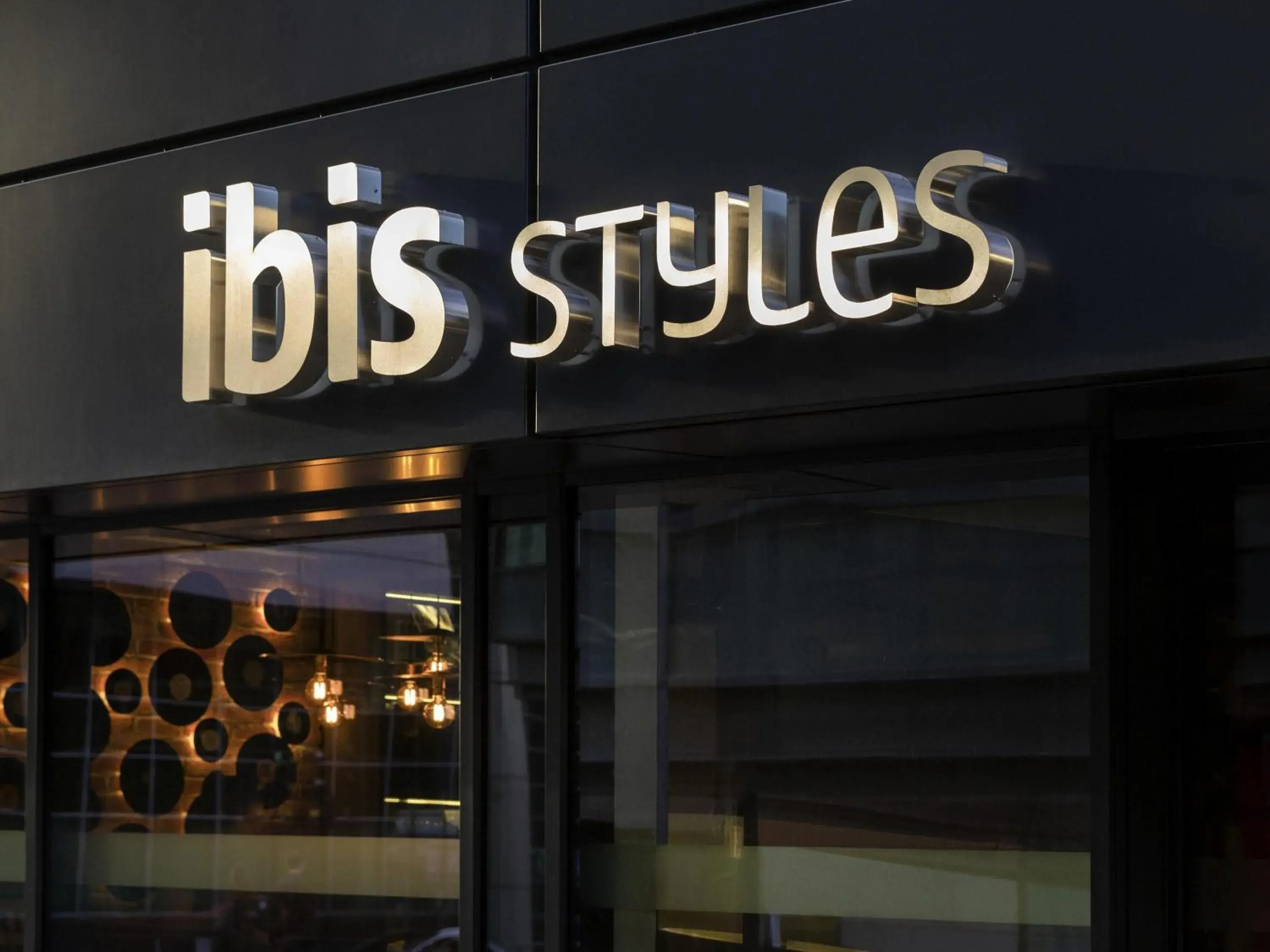 Property building in ibis Styles Glasgow Central Property building in ibis Styles Glasgow Central