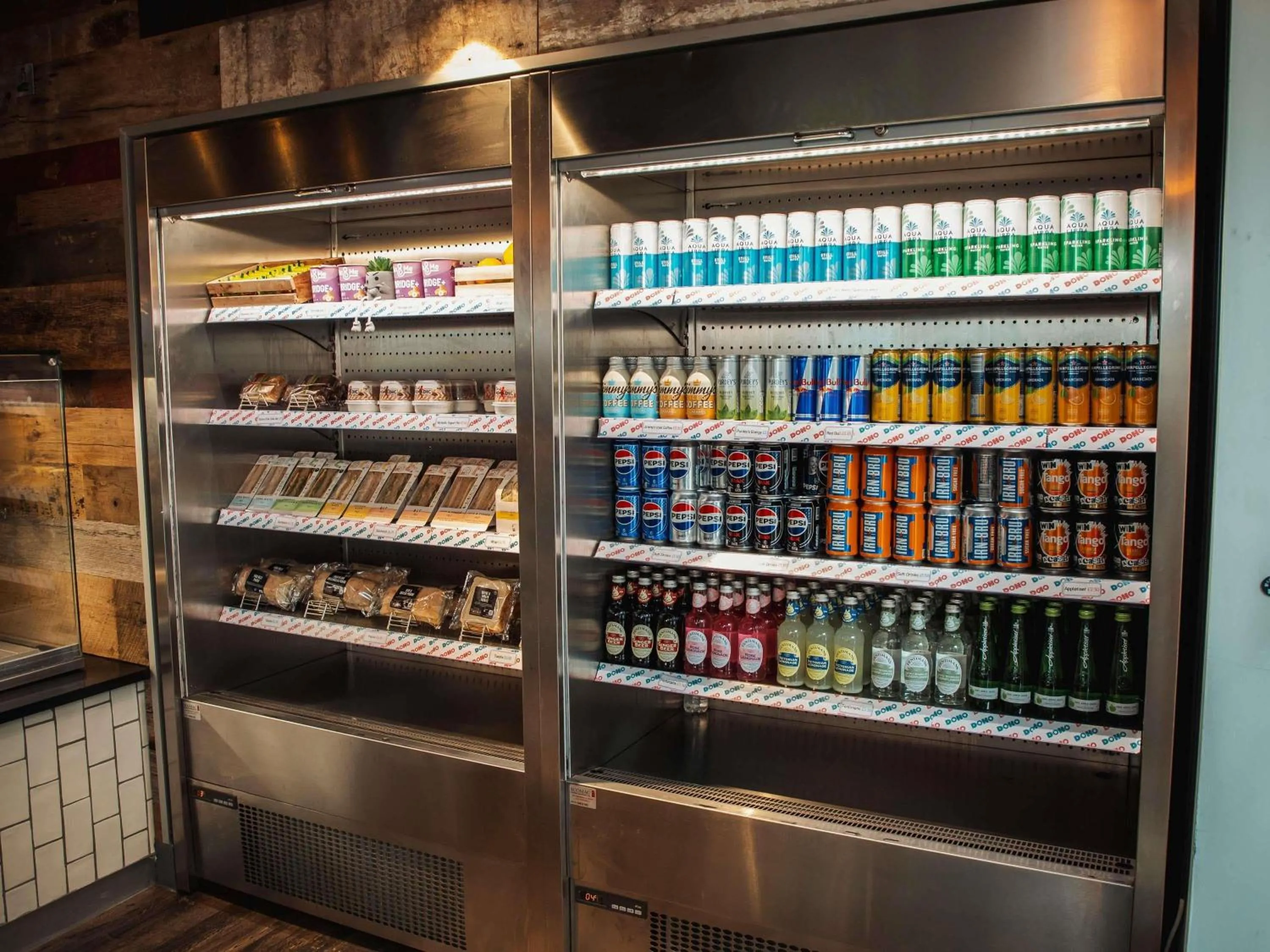 Restaurant/places to eat in ibis Styles Glasgow Central