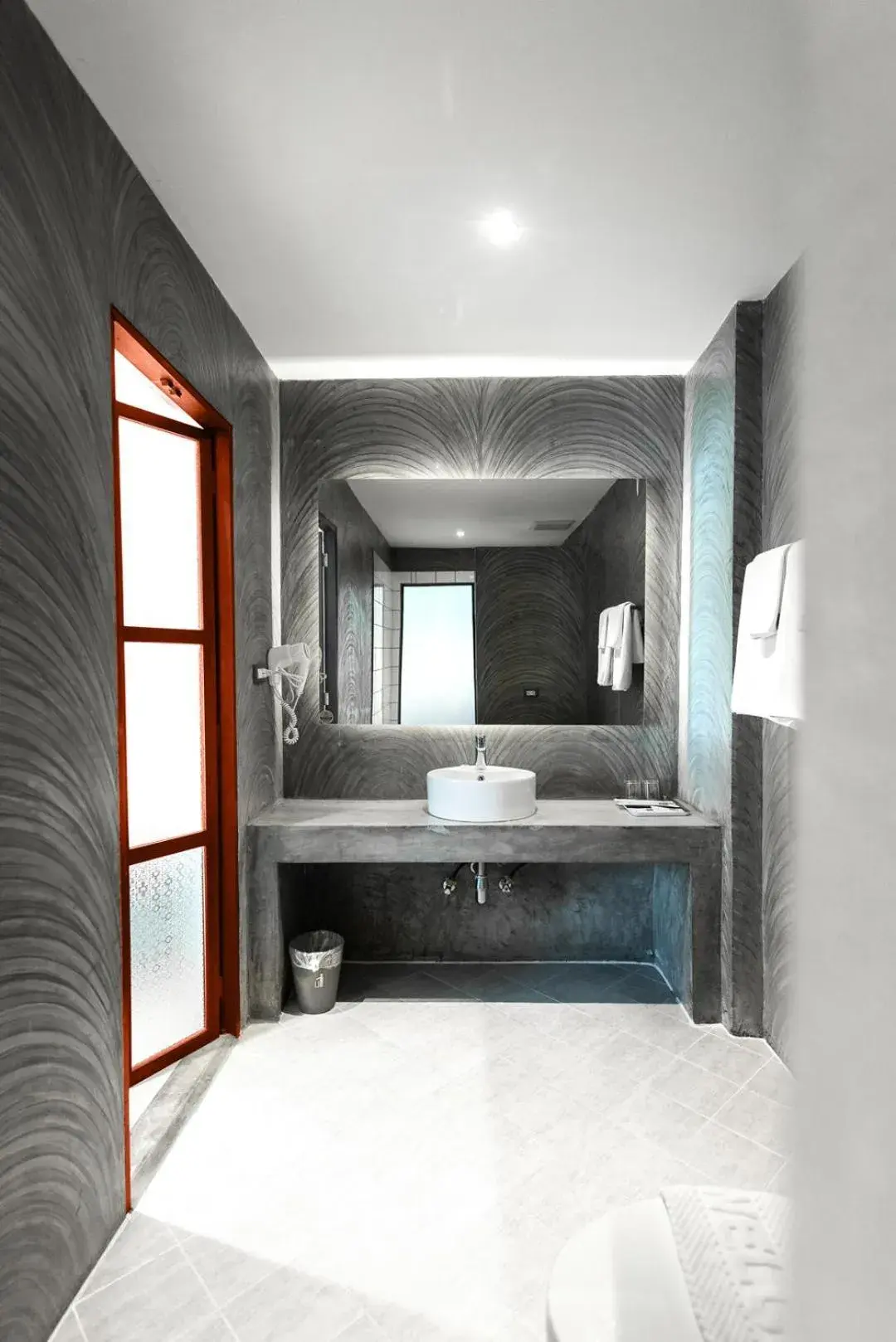 Bathroom, Bed in S 2 Modern Boutique Hotel Bathroom, Bed in S 2 Modern Boutique Hotel