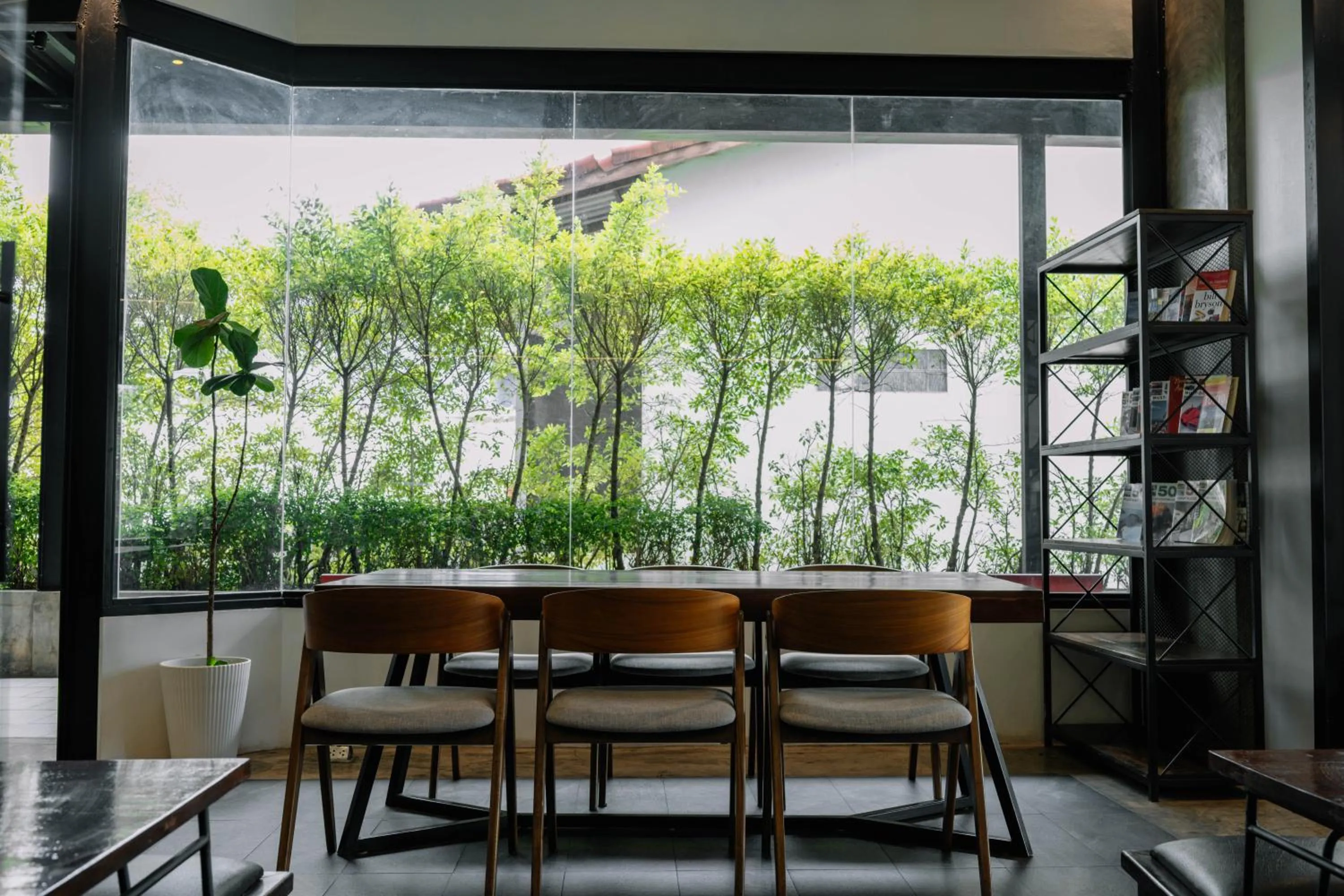 Seating area in S 2 Modern Boutique Hotel
