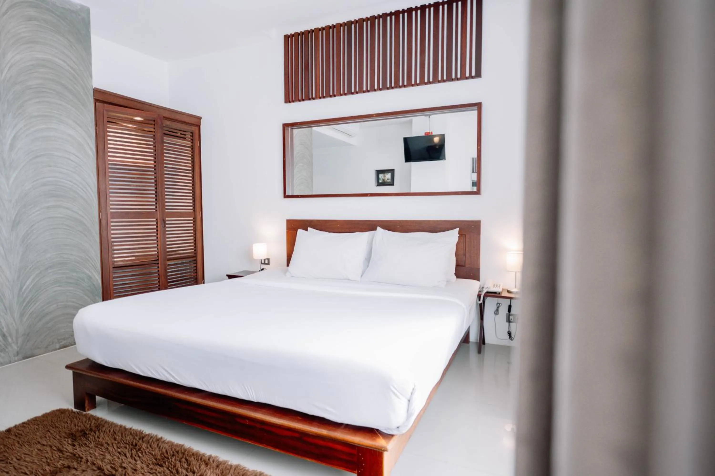 Bed in S 2 Modern Boutique Hotel