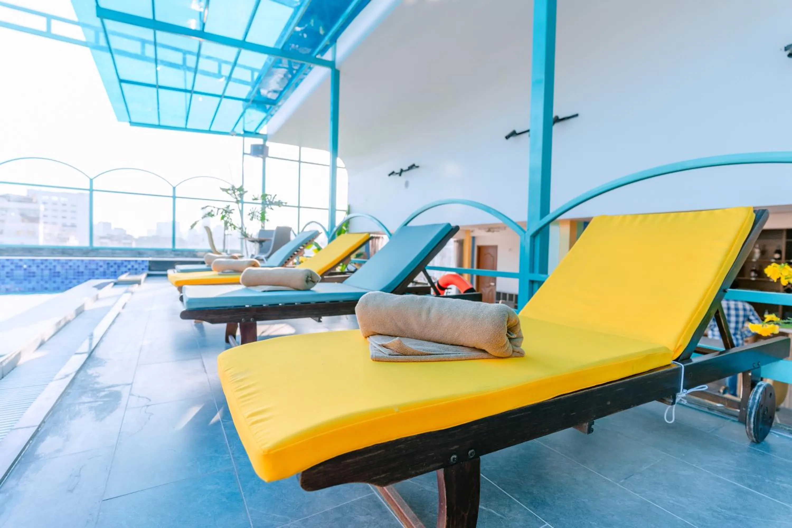 Swimming pool in DAHLIALAND SAIGON HOTEL & SWIMMING PooL