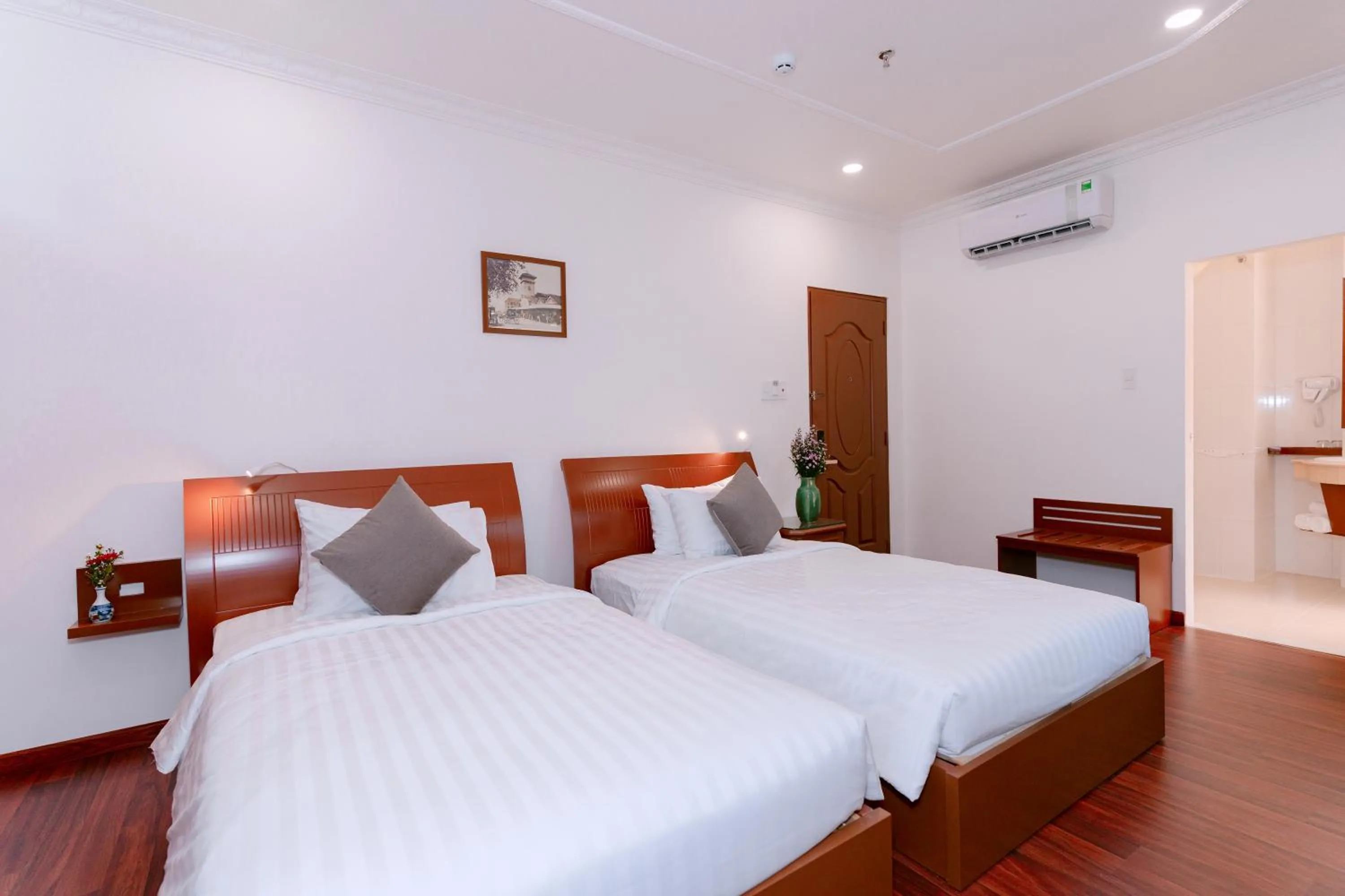 Bed in A25 Hotel - 145 Lê Thị Riêng