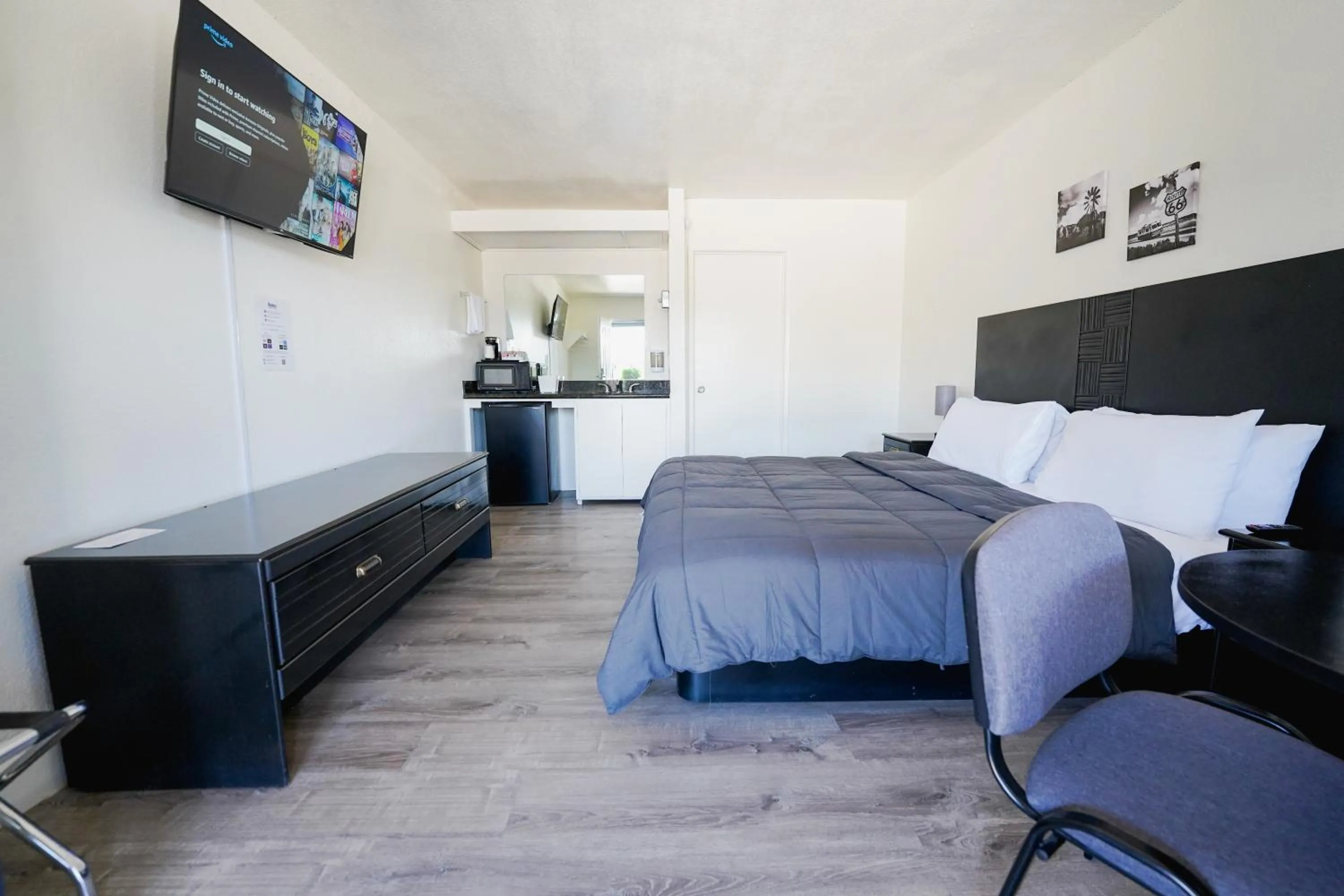 Bed in Rim Country Inn Payson