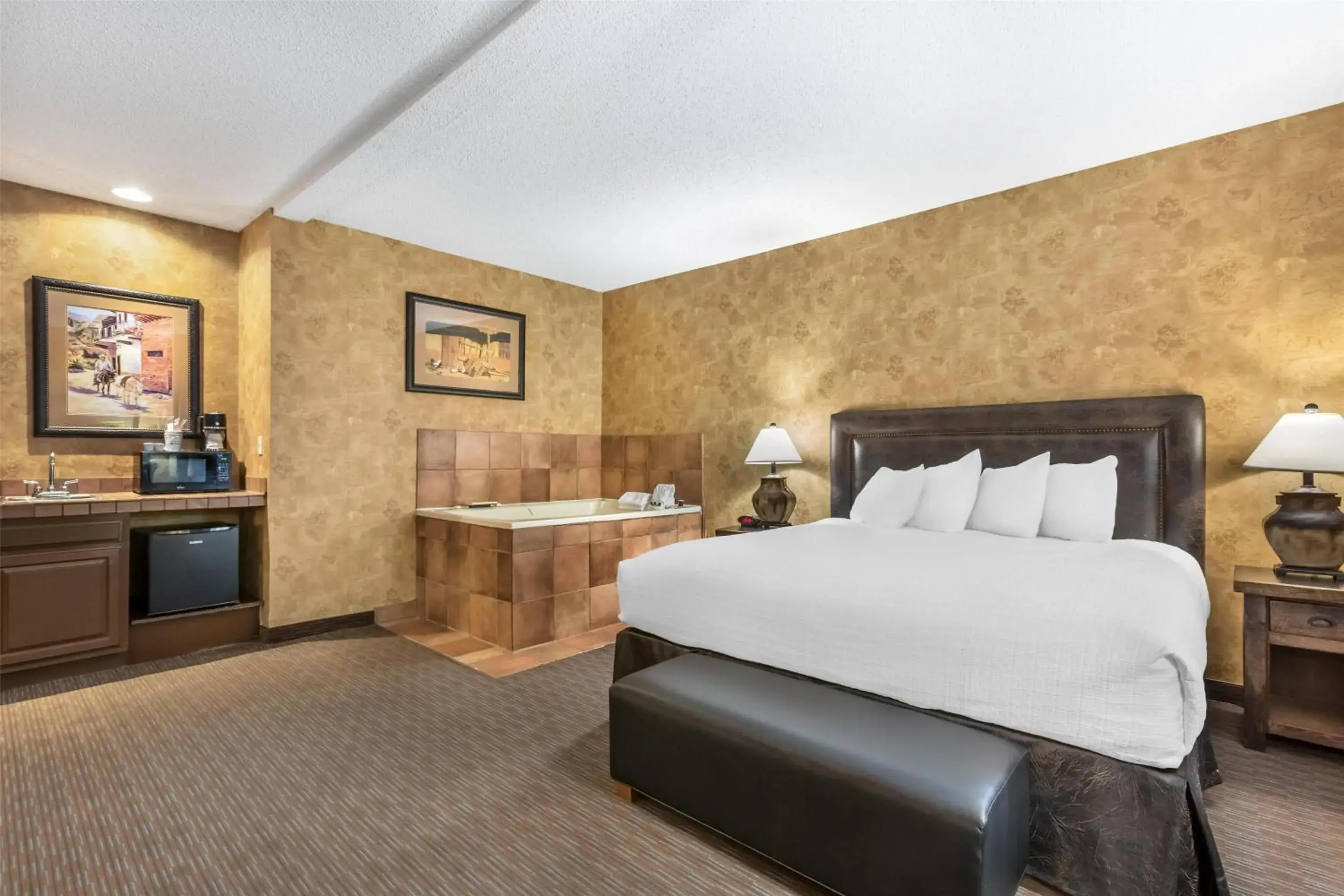 Bedroom, Bed in Best Western Plus Inn of Santa Fe Bedroom, Bed in Best Western Plus Inn of Santa Fe