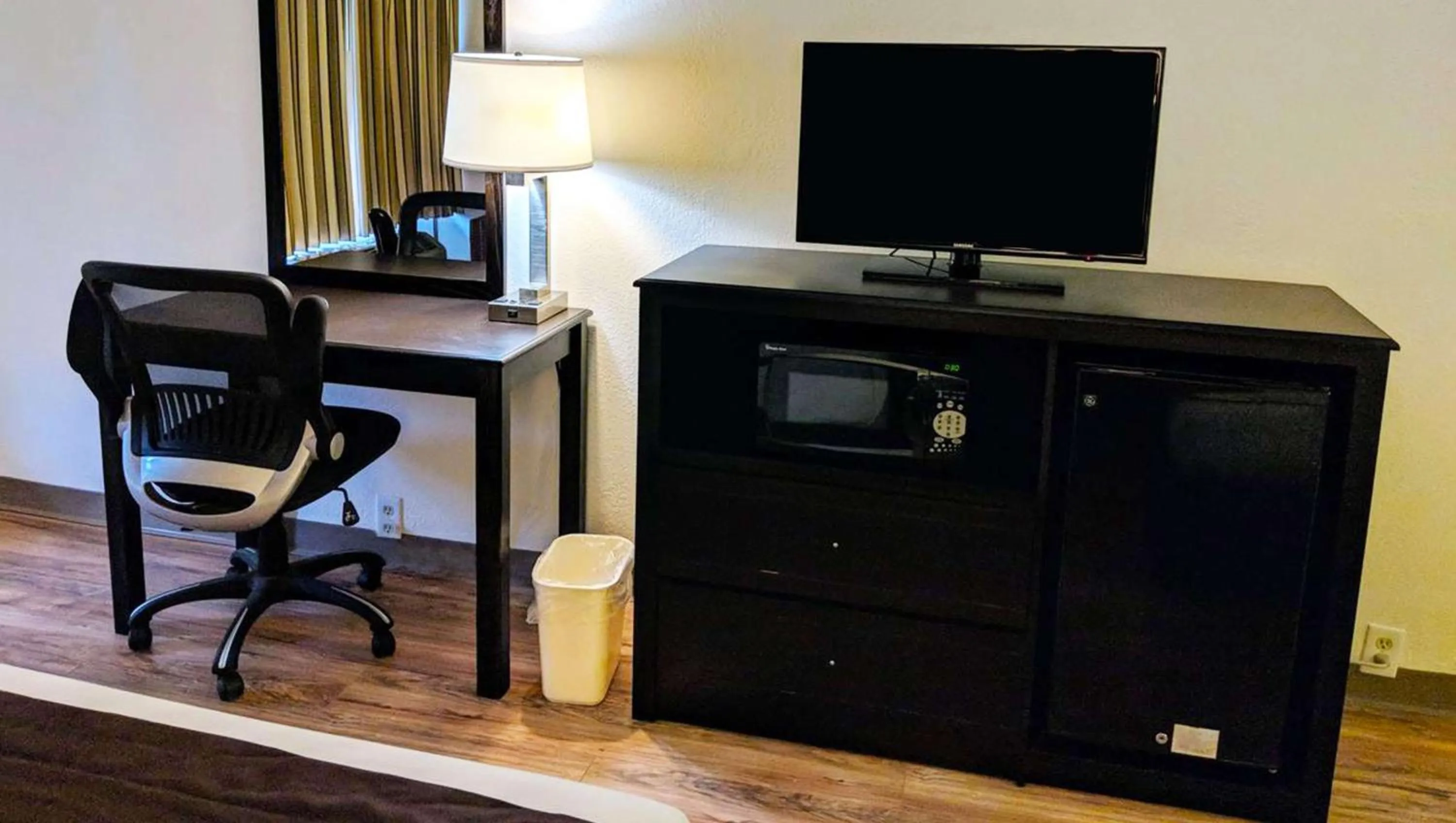 Photo of the whole room in Hotel Francis