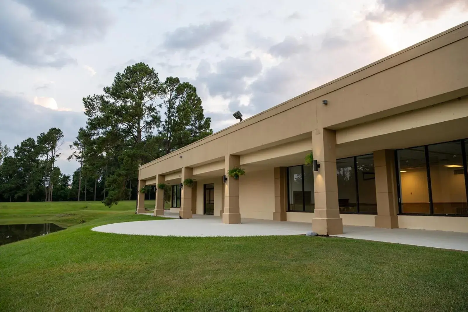 Property building in Hotel Francis Property building in Hotel Francis