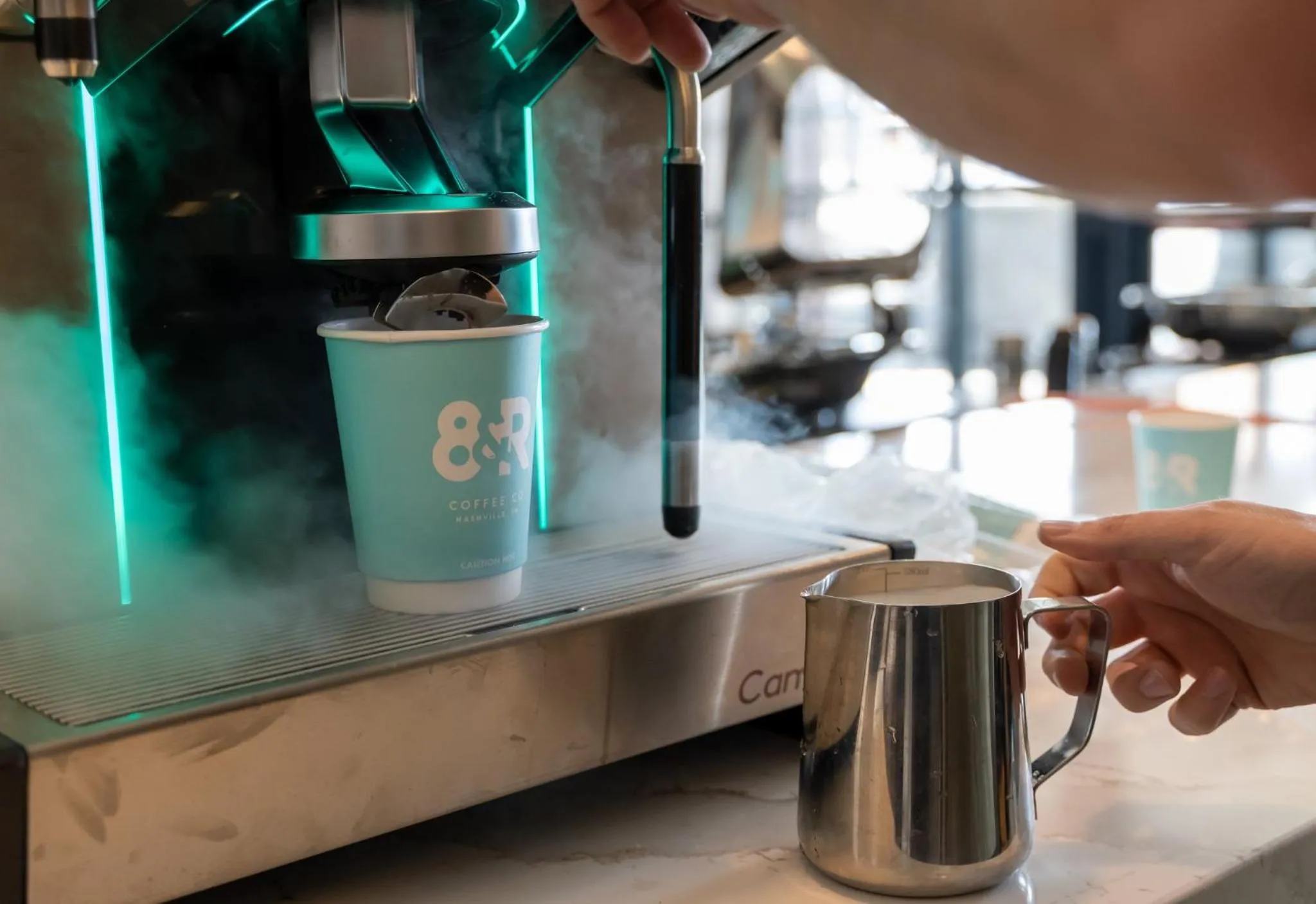 Restaurant/places to eat in Holiday Inn & Suites Nashville Downtown Broadway