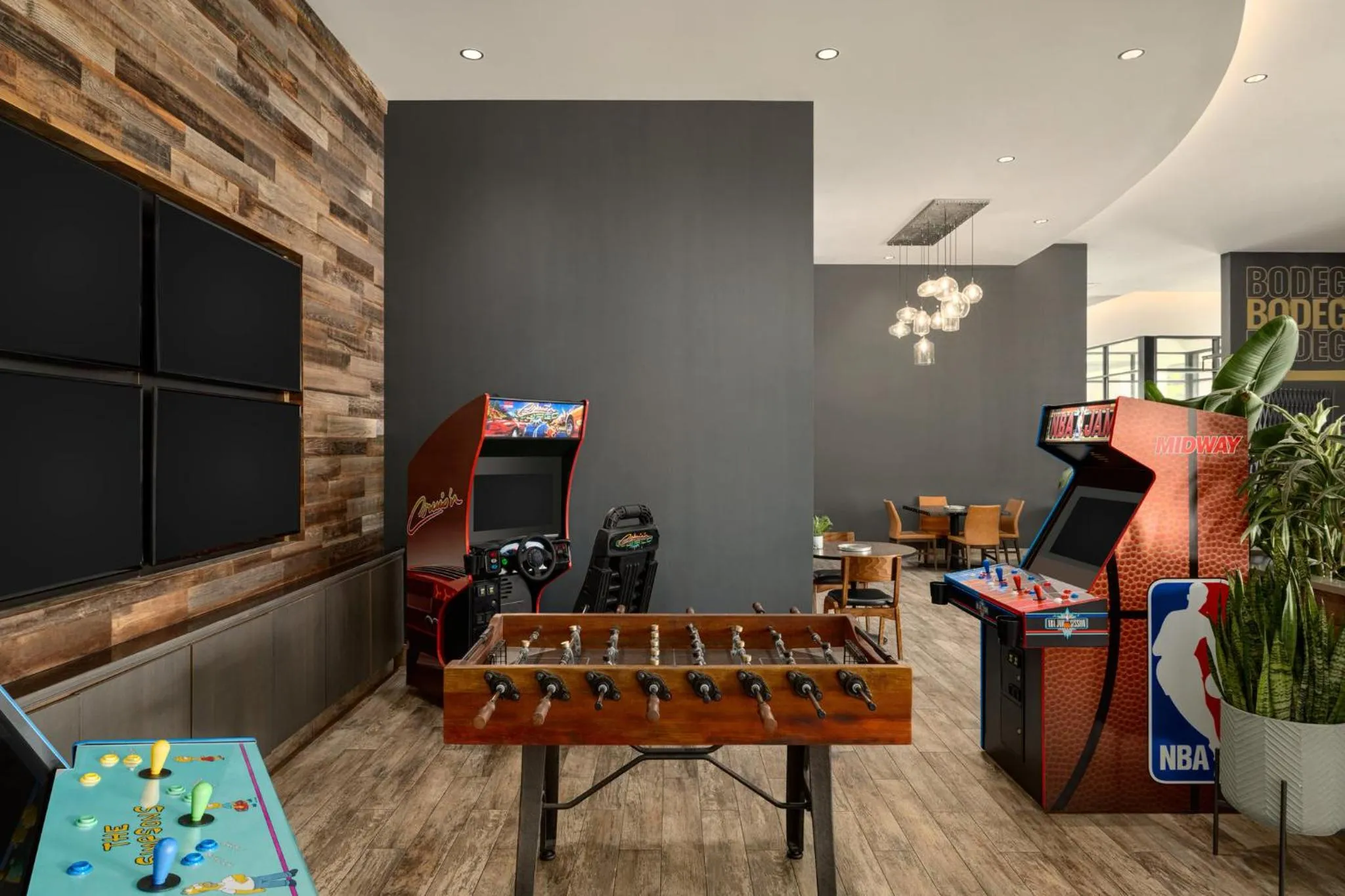 Game Room in Holiday Inn & Suites Nashville Downtown Broadway