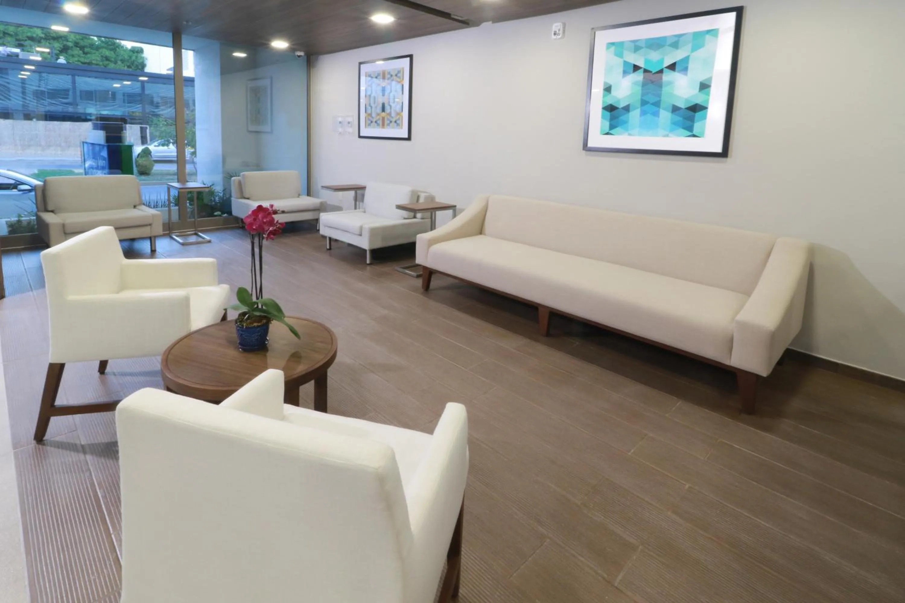 Property building in Holiday Inn Express & Suites - Playa del Carmen by IHG