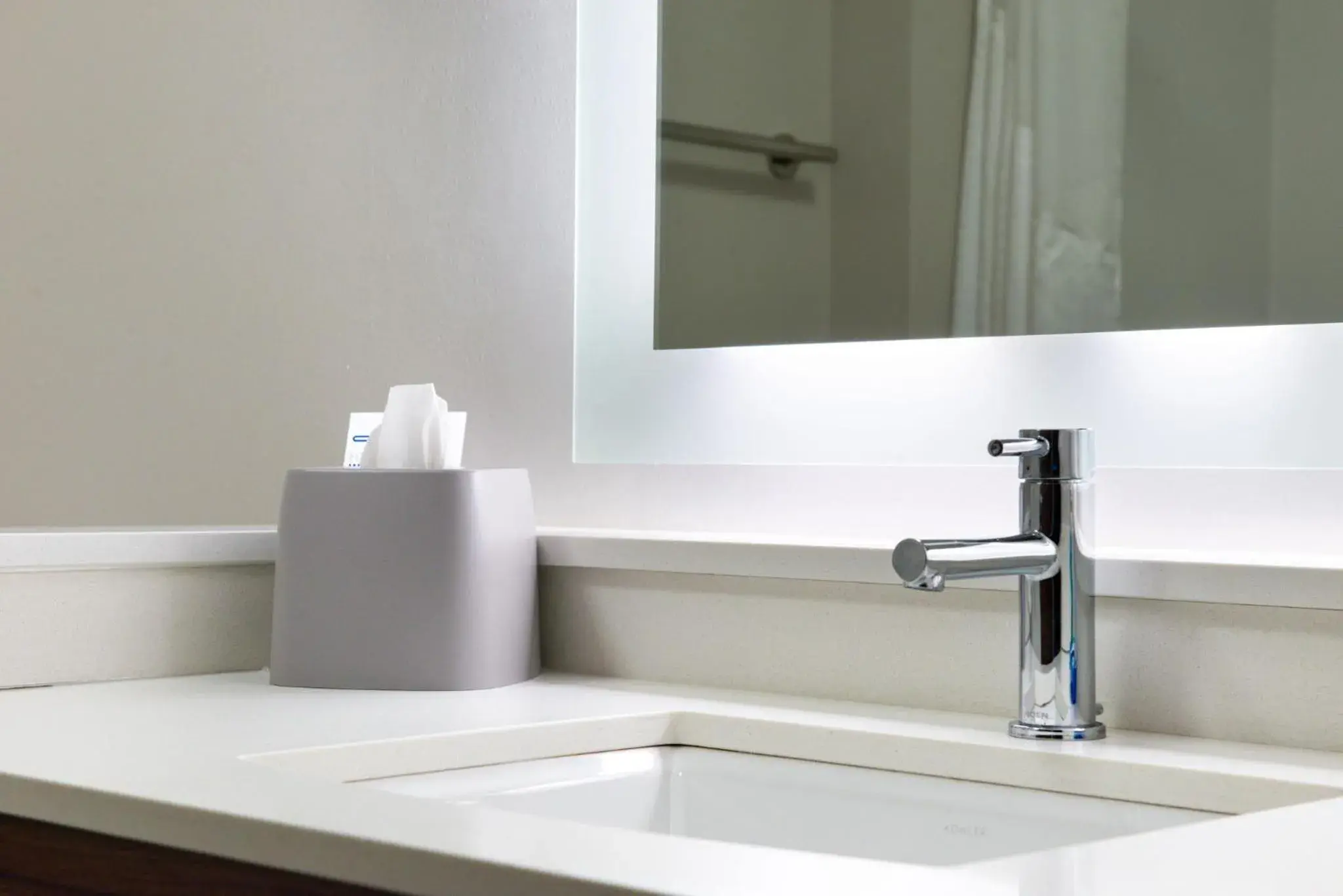 Bathroom in Holiday Inn Express & Suites - Ottumwa by IHG Bathroom in Holiday Inn Express & Suites - Ottumwa by IHG