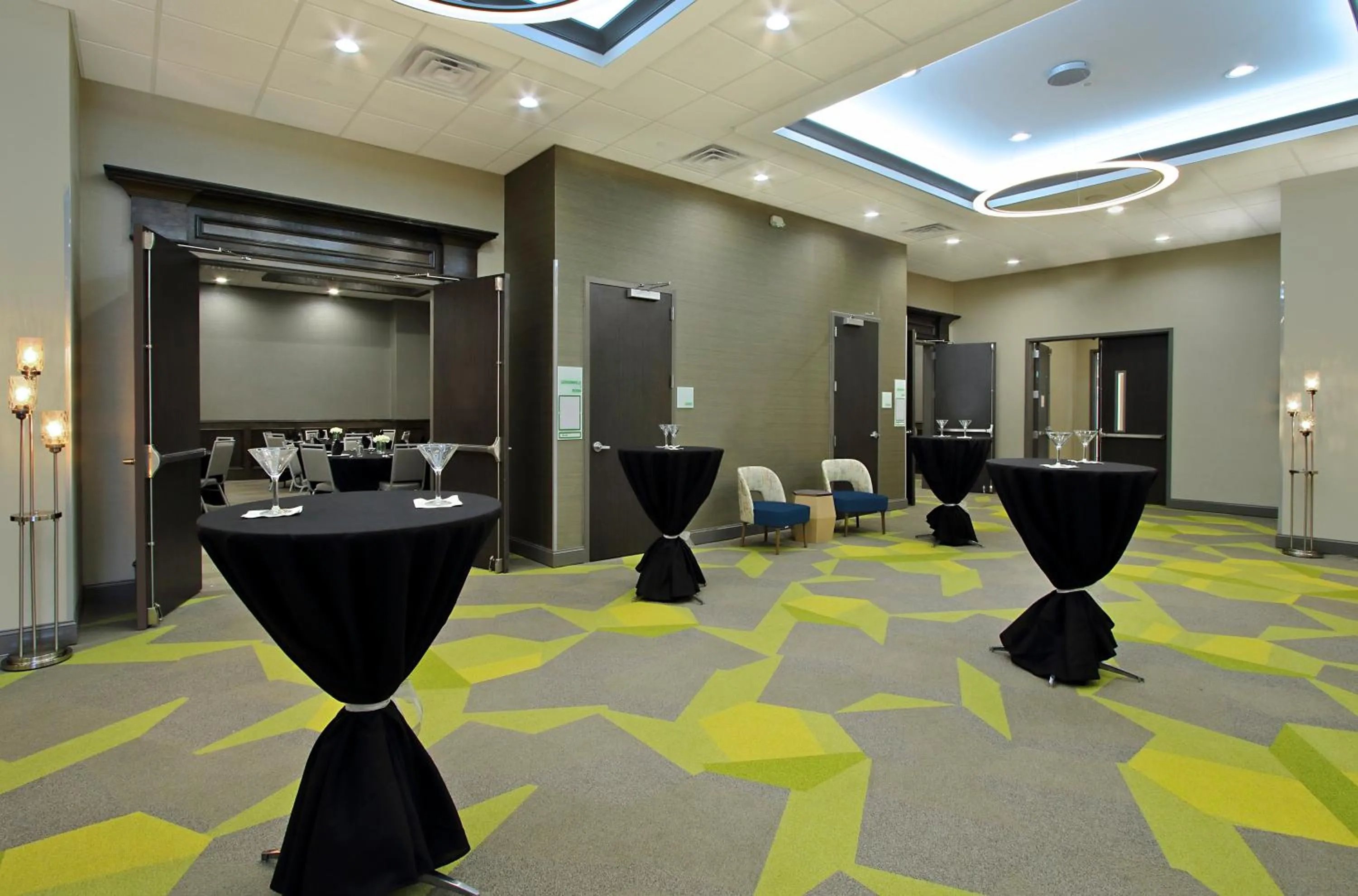 Meeting/conference room in Holiday Inn Hattiesburg - North by IHG