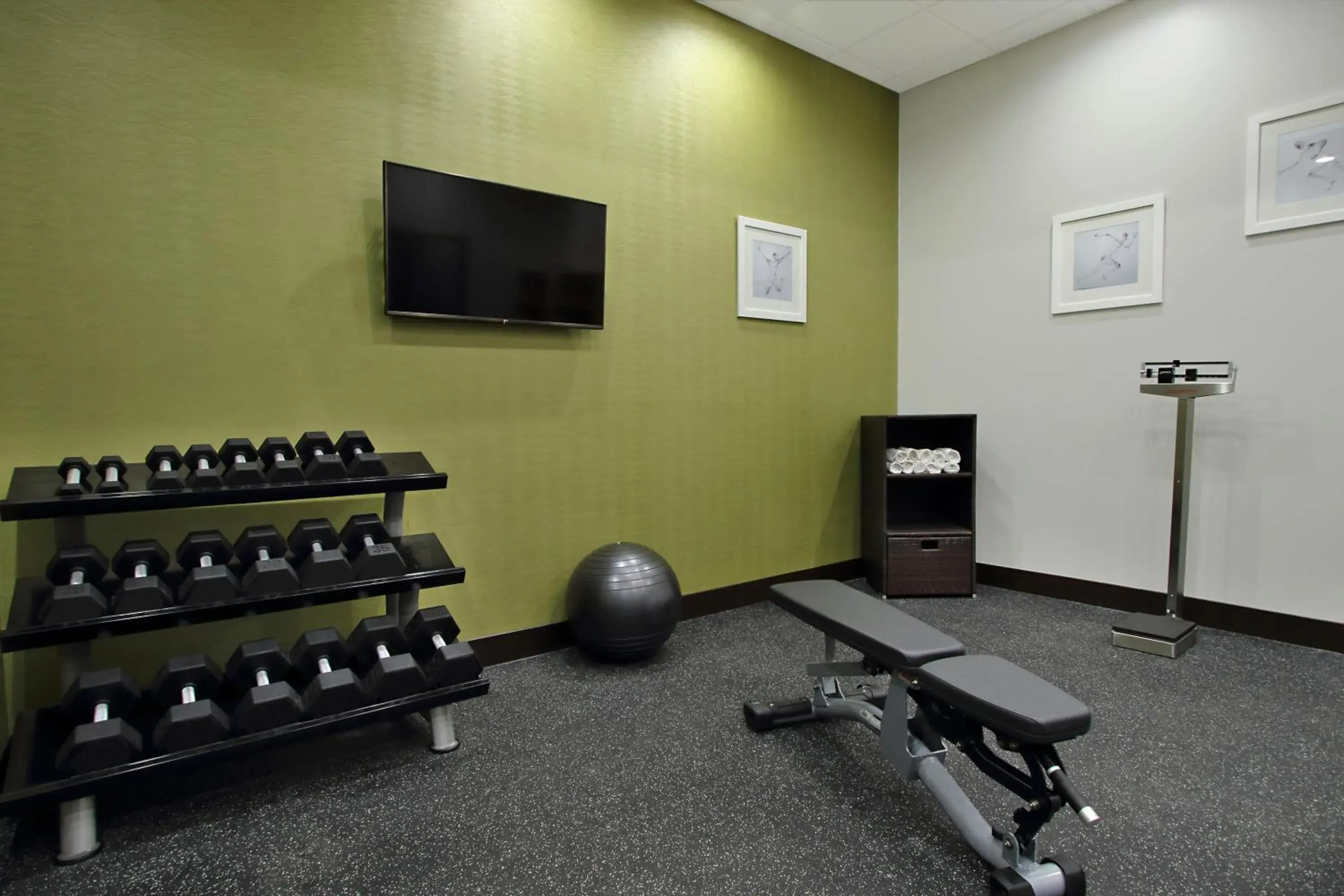 Fitness centre/facilities in Holiday Inn Hattiesburg - North by IHG Fitness centre/facilities in Holiday Inn Hattiesburg - North by IHG