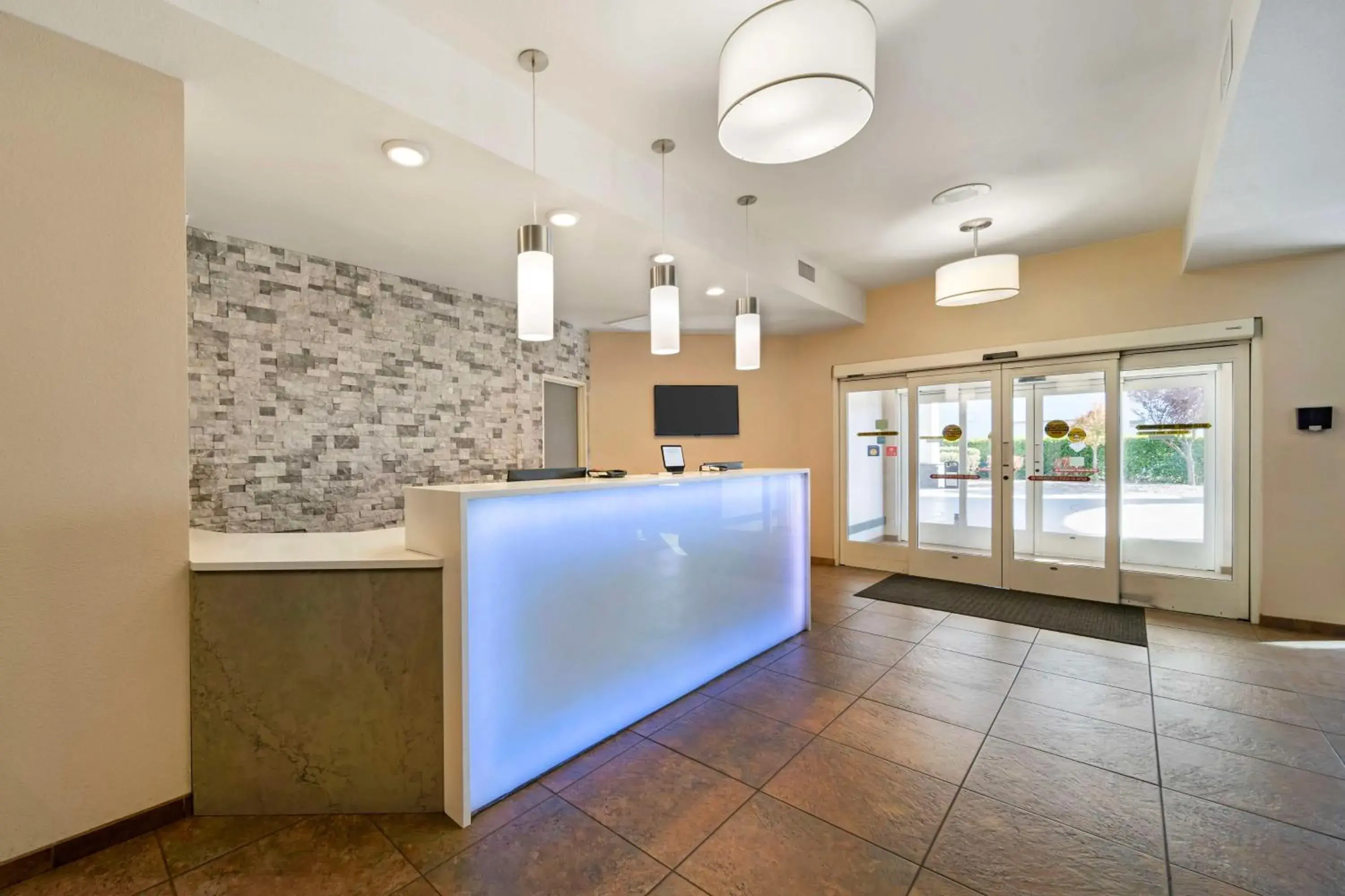 Lobby or reception in Best Western Crater Lake Highway White City/Medford Lobby or reception in Best Western Crater Lake Highway White City/Medford