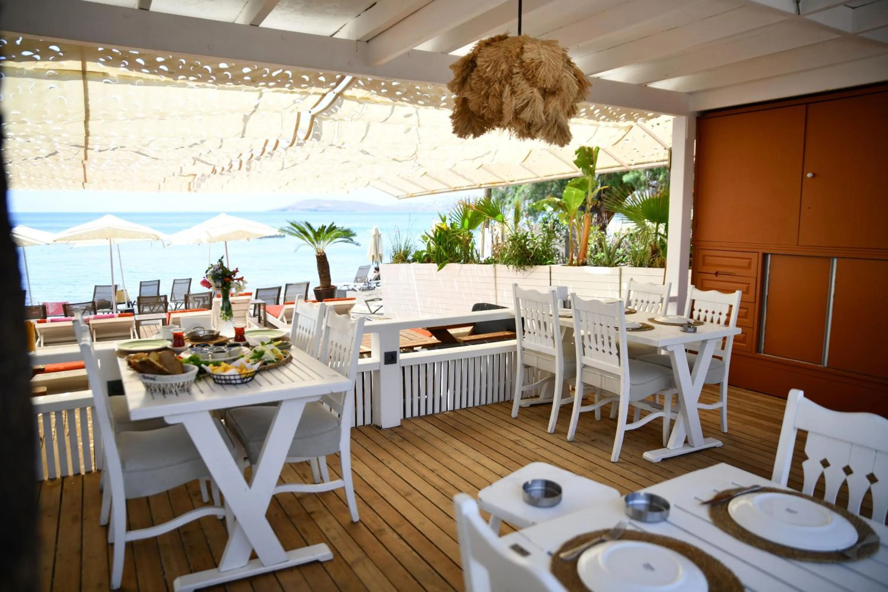 Restaurant/places to eat in MyElla Boutique Hotel