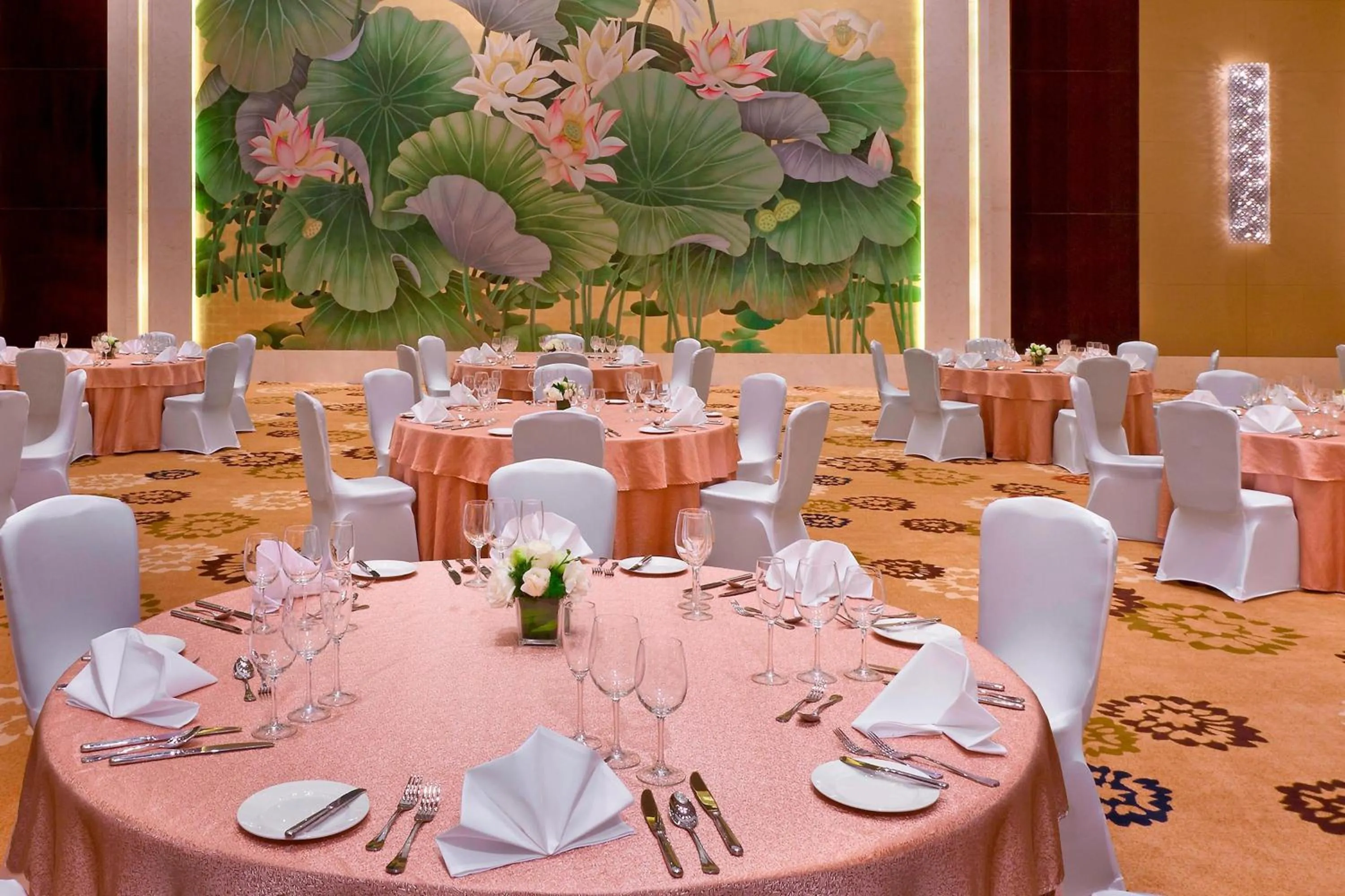 Lobby or reception in Sheraton Daqing Hotel