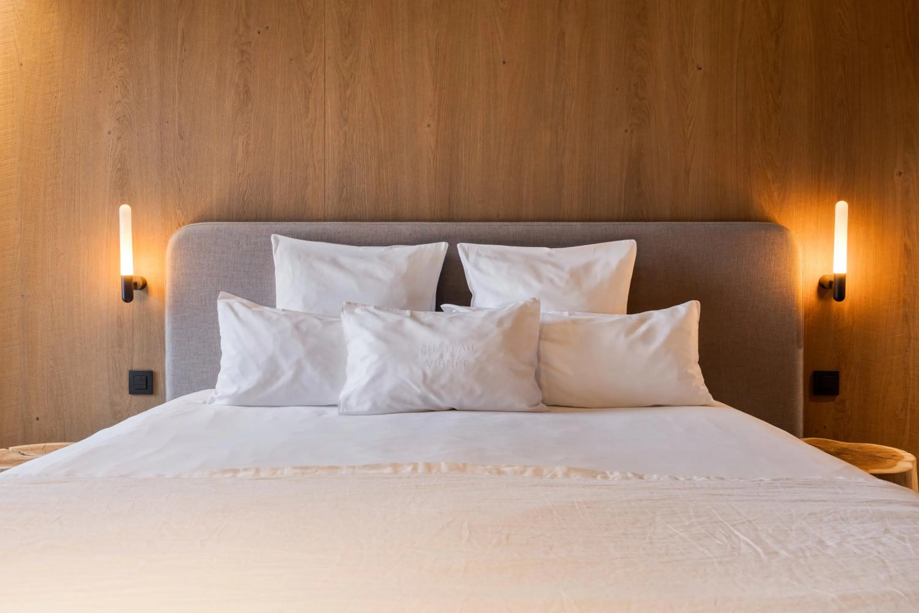 Bed in Château de Vignée