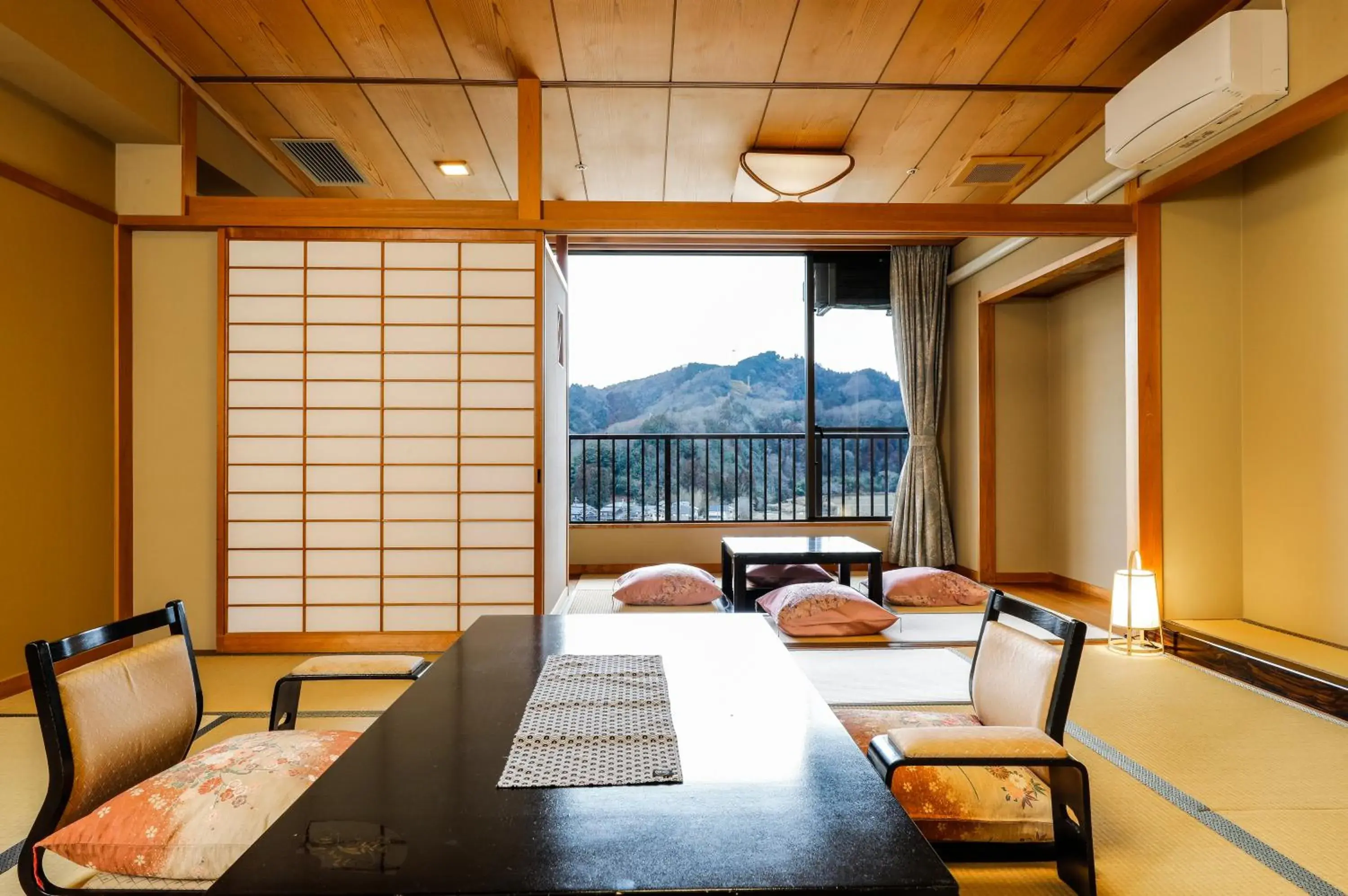 Mountain view in Yumenoi Mountain view in Yumenoi