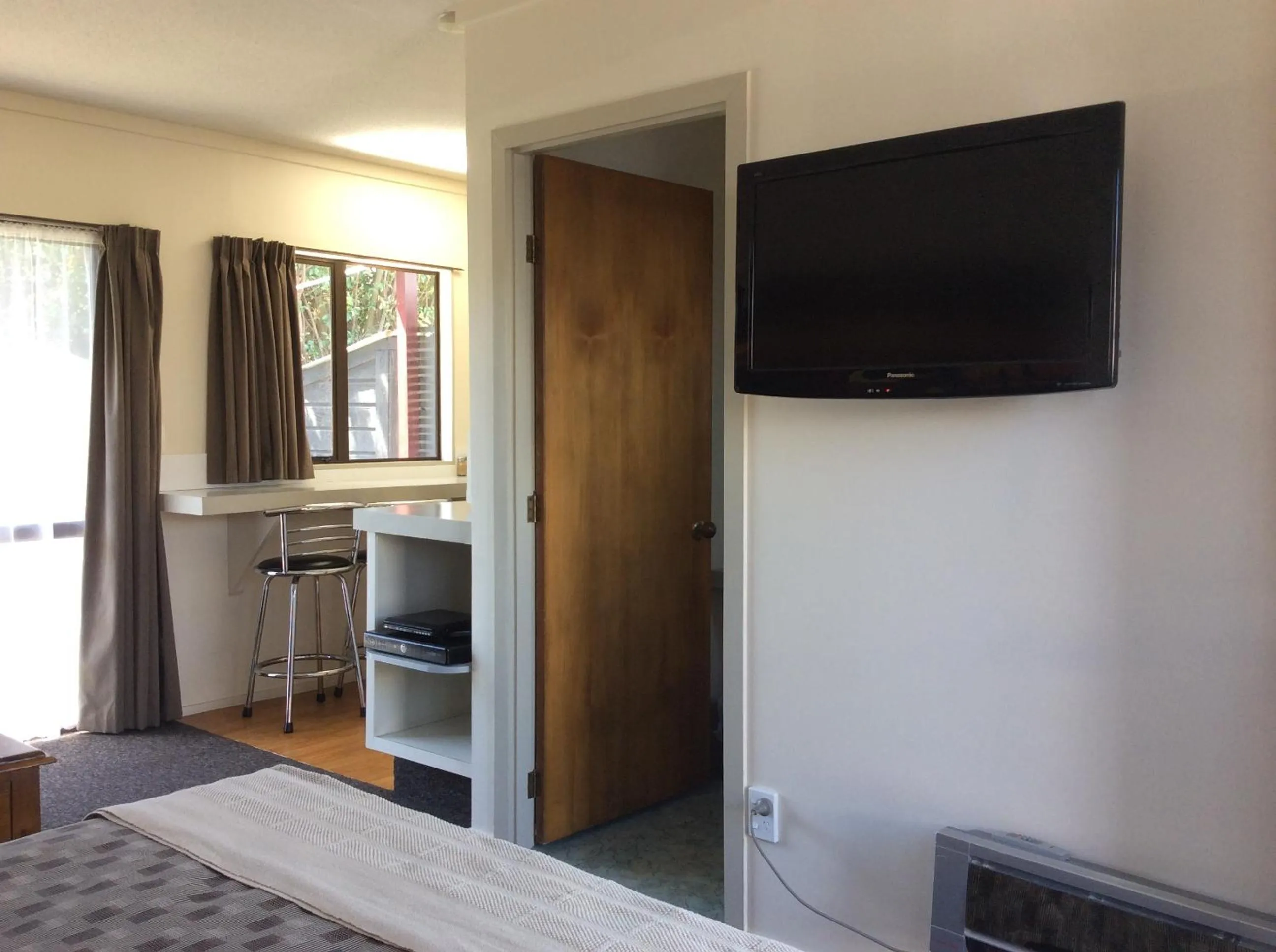 Day in ASURE Kapiti Court Motel