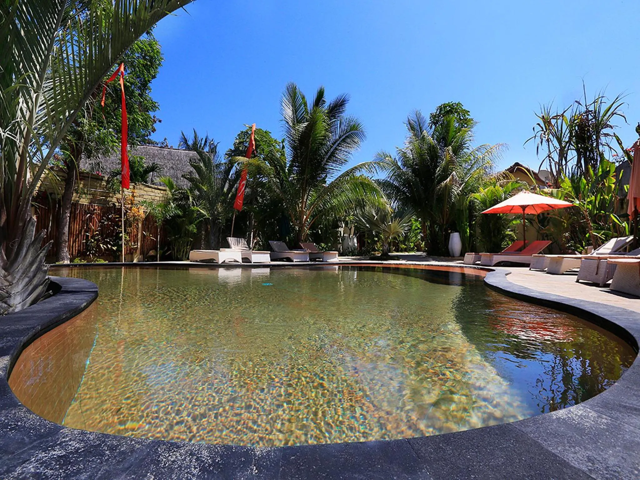 Swimming pool in Laguna Gili