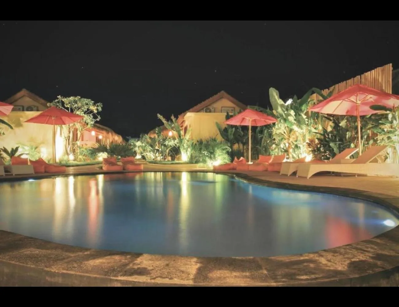 Night in Laguna Gili