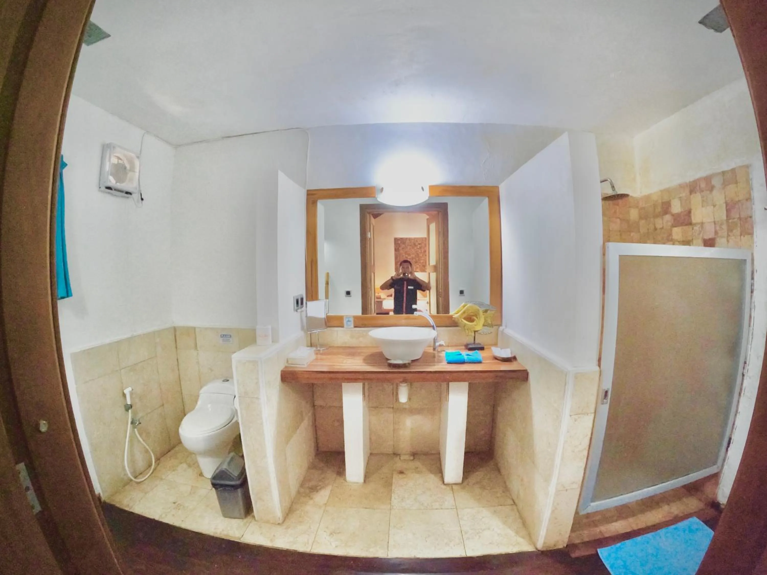 Bathroom in Laguna Gili