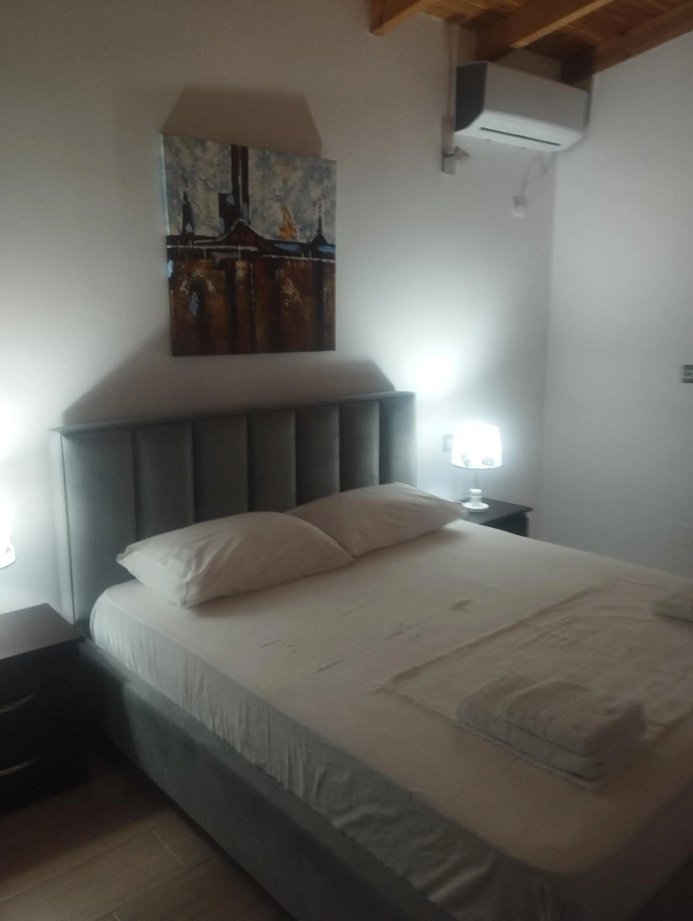 Bed in Ksamil holiday