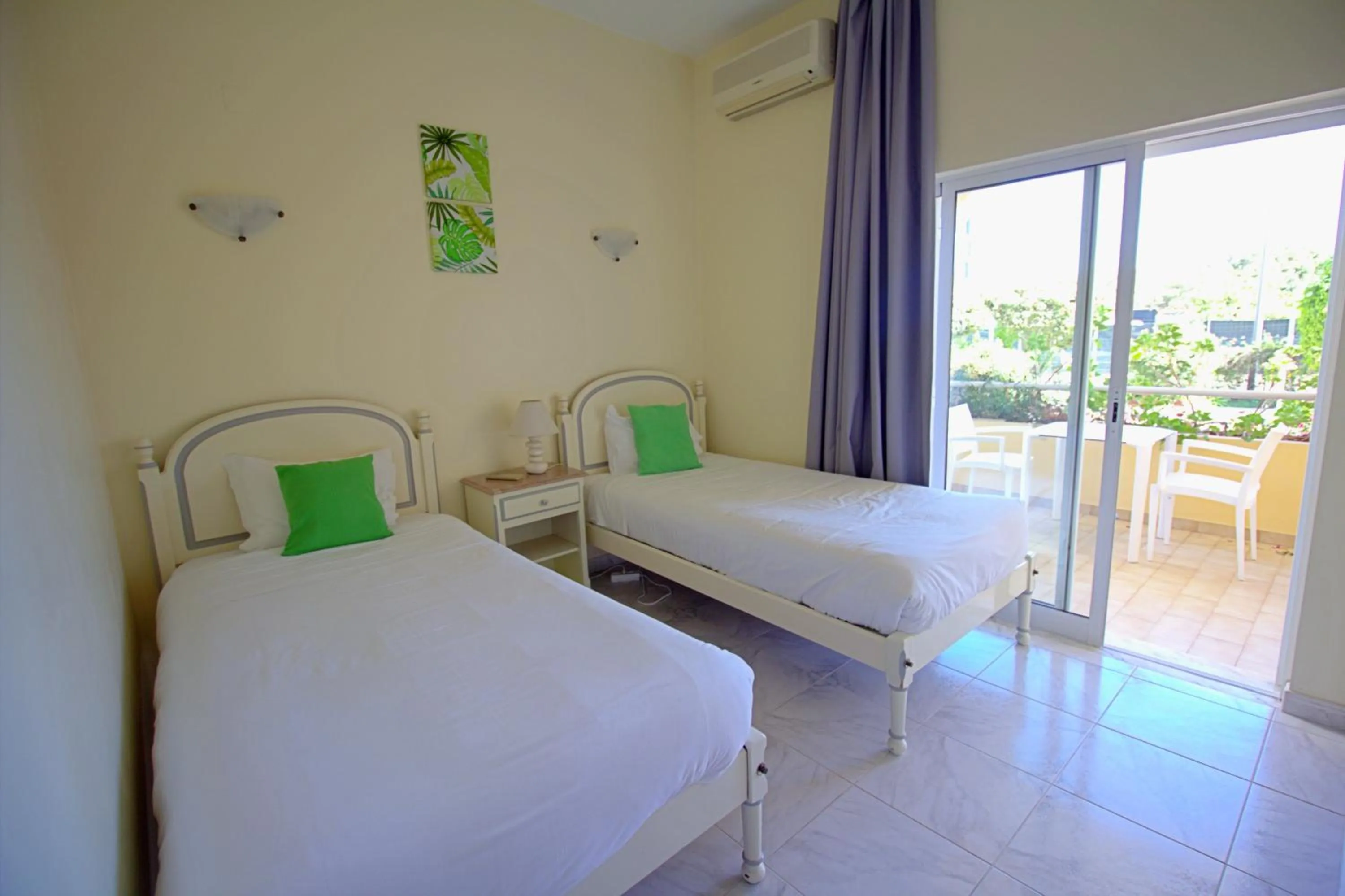 Bed in WOT Algarve Soul