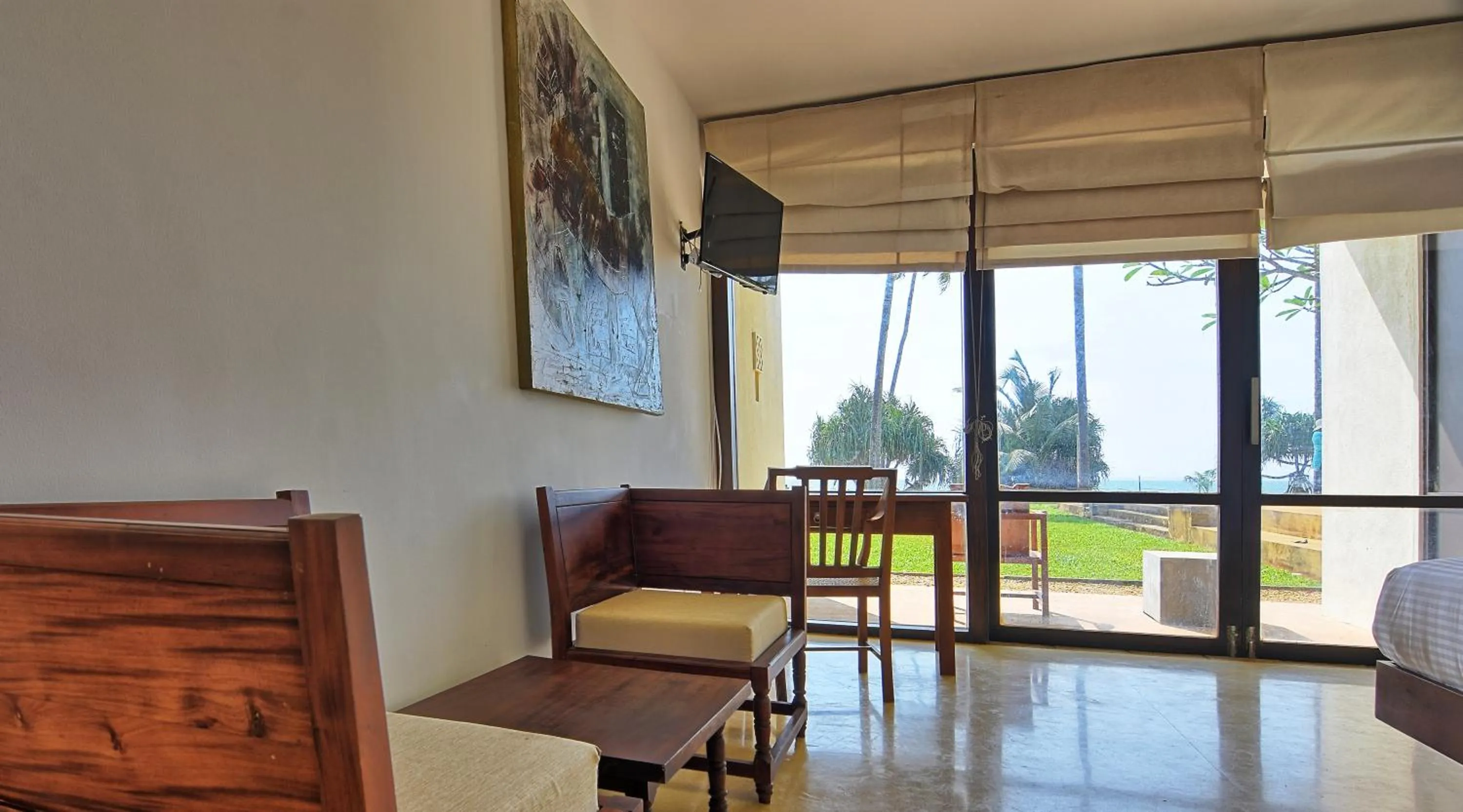 TV and multimedia in Grand Beach