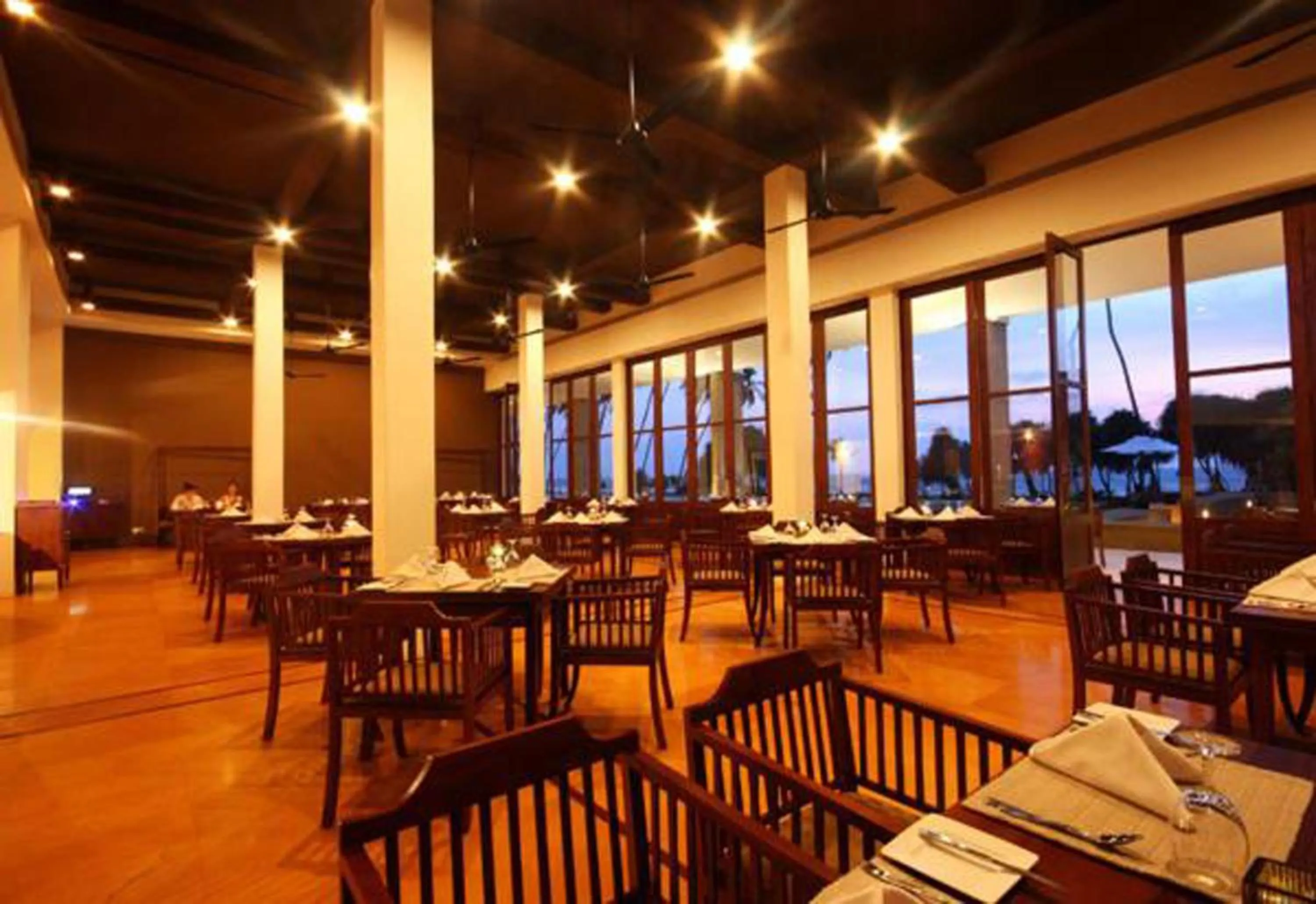 Restaurant/places to eat in Grand Beach