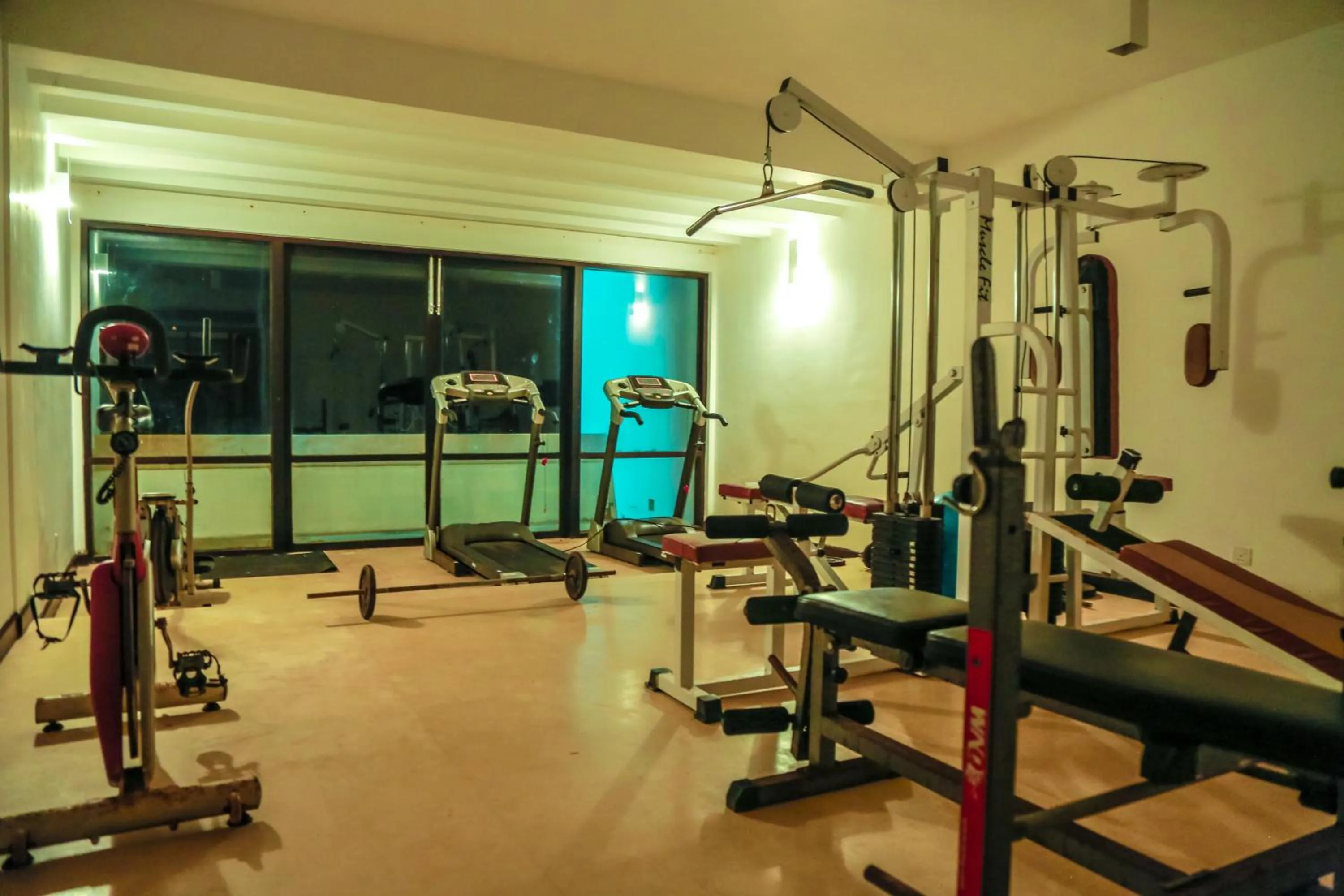 Fitness centre/facilities in Grand Beach