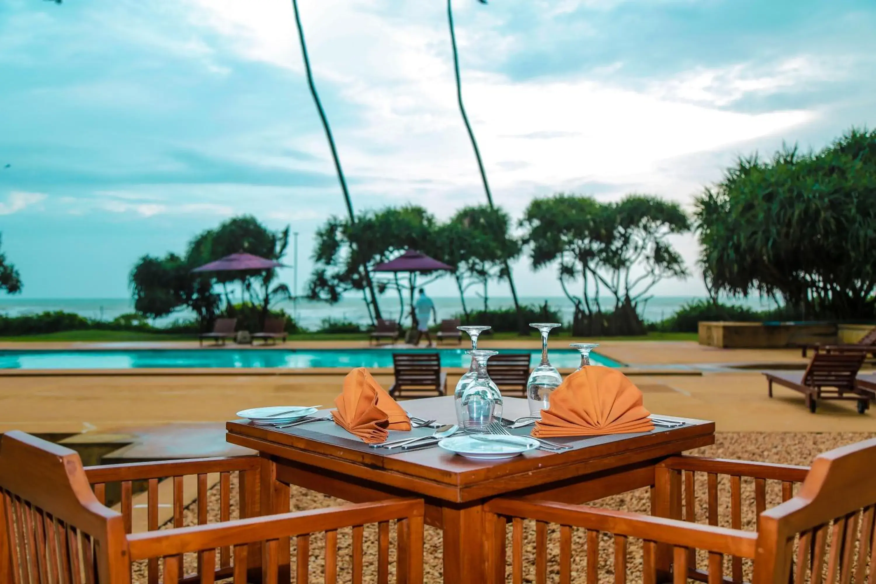 Restaurant/places to eat in Grand Beach Restaurant/places to eat in Grand Beach