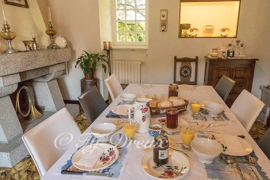 Breakfast in ty dreux entre terre et mer