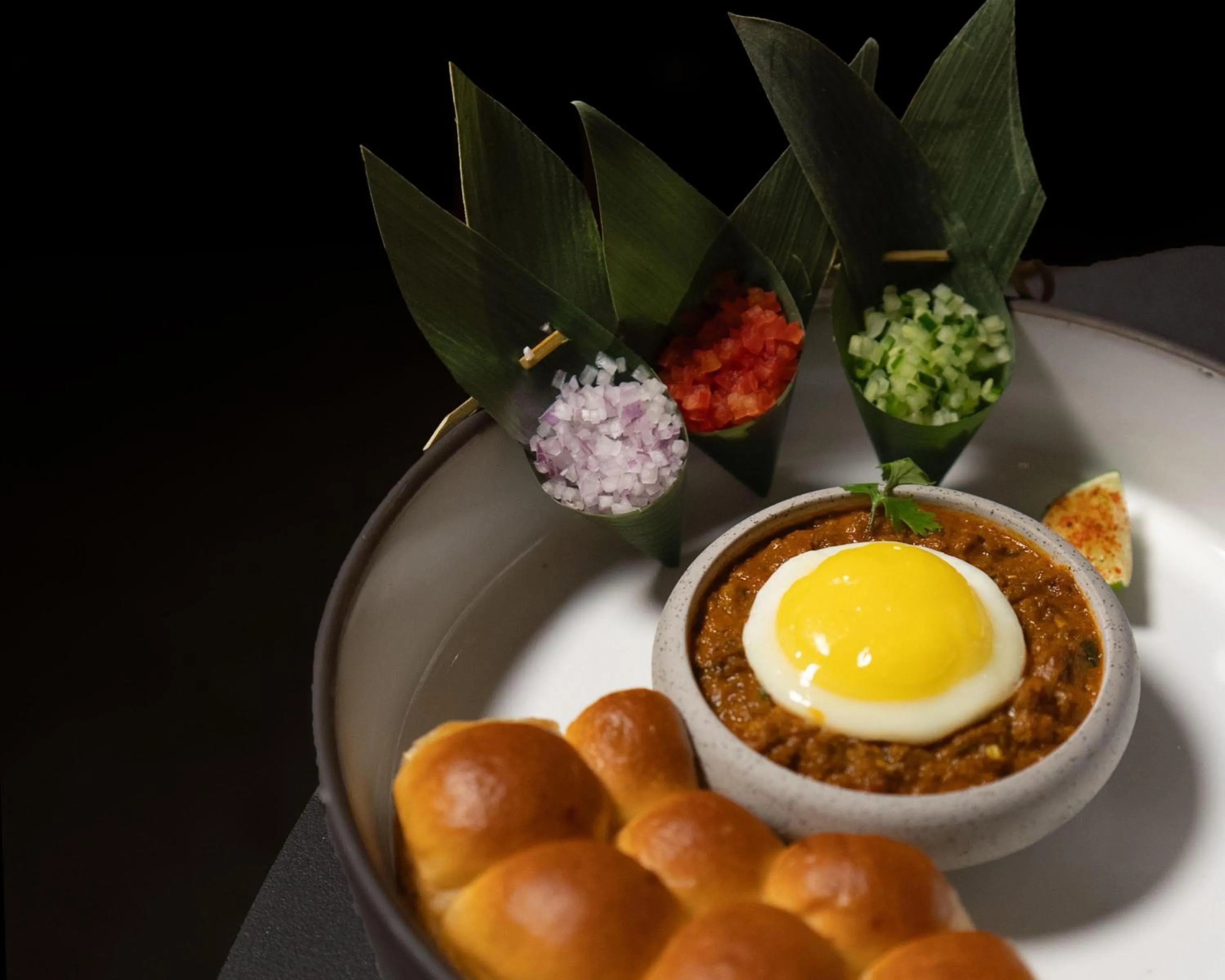 Restaurant/places to eat in Hyatt Centric Sector17 Chandigarh