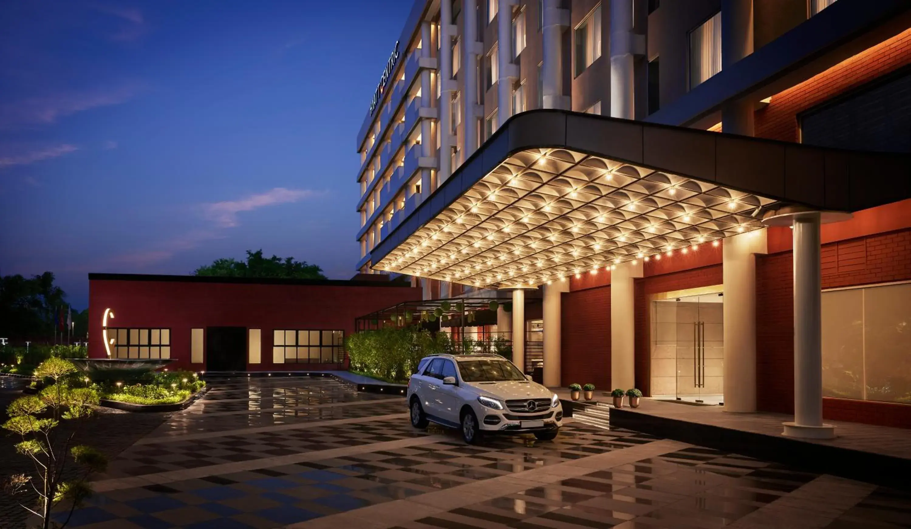 Facade/entrance in Hyatt Centric Sector17 Chandigarh Facade/entrance in Hyatt Centric Sector17 Chandigarh