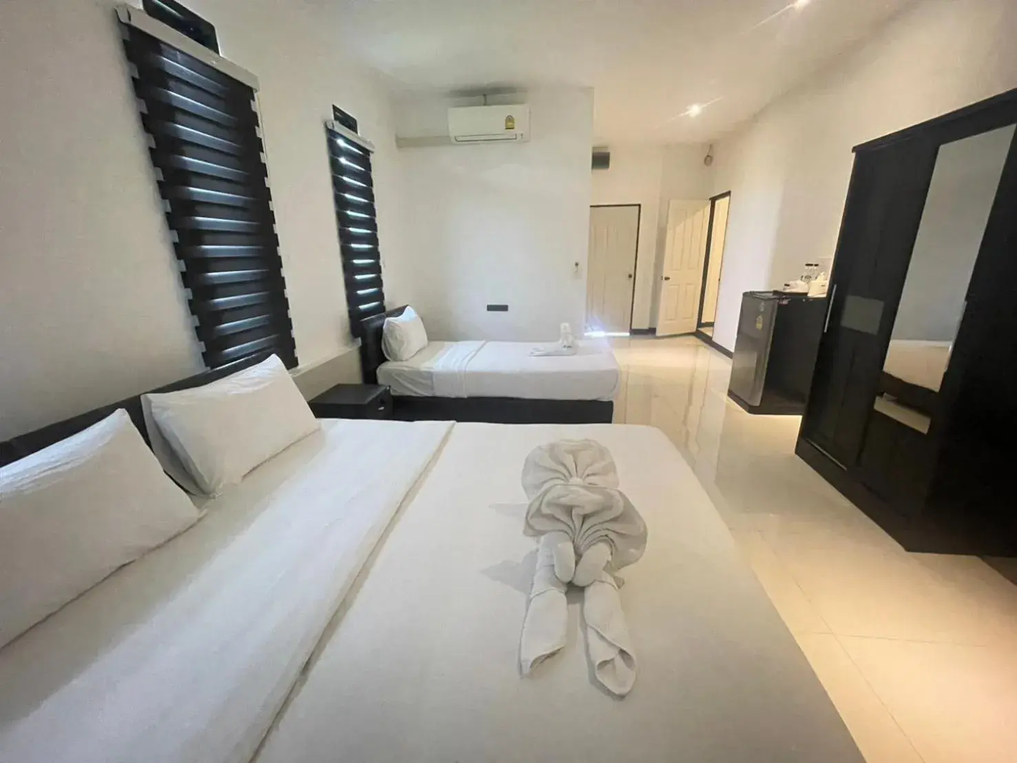 Bed in Azz Hotel Bed in Azz Hotel