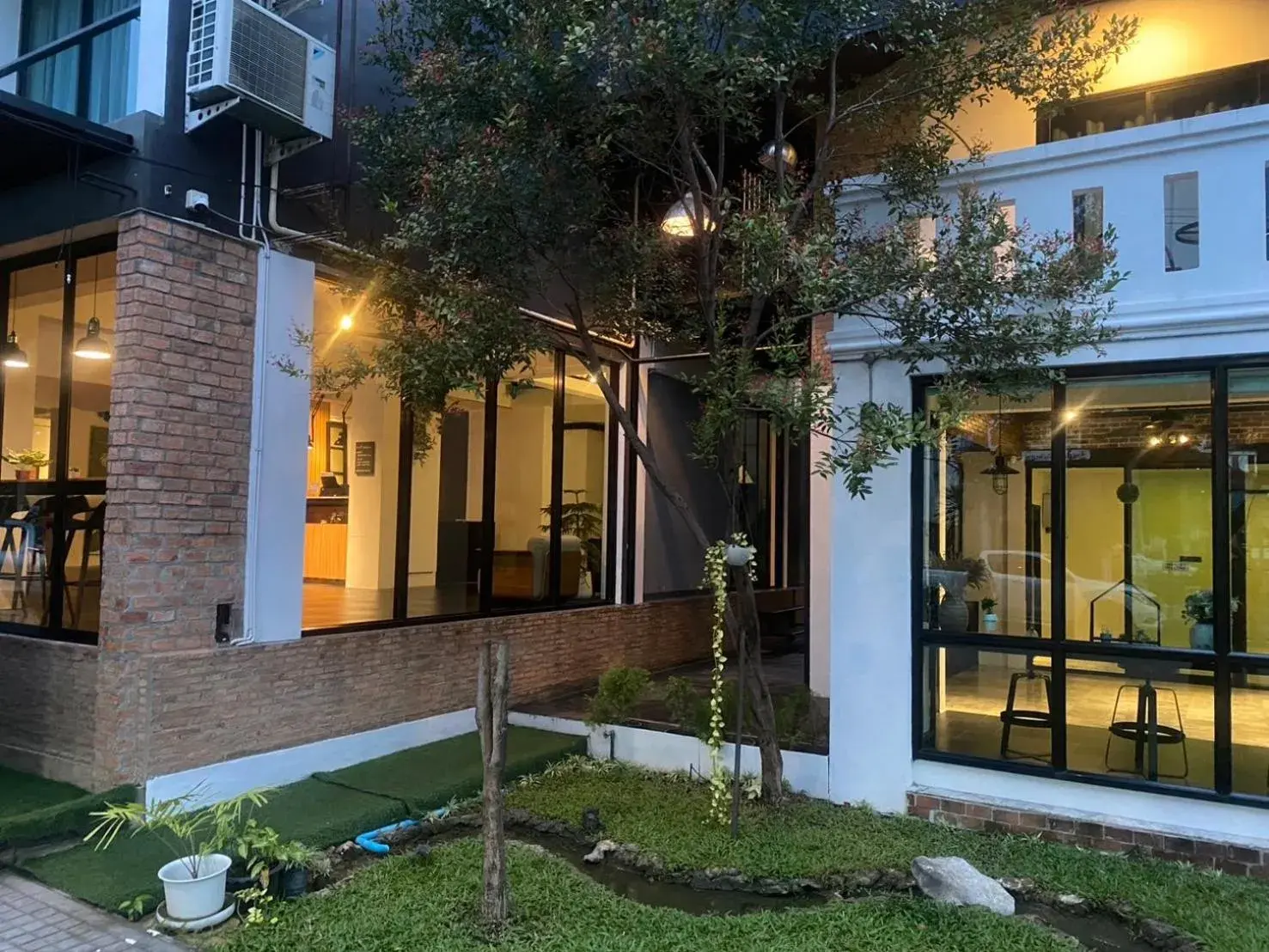 Garden view in Azz Hotel Garden view in Azz Hotel